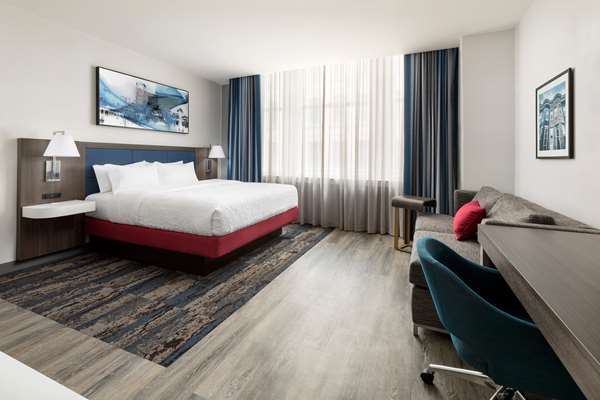  - Hampton Inn & Suites Baltimore