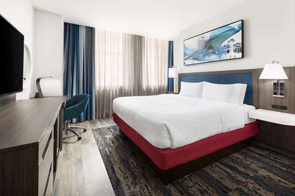  - Hampton Inn & Suites Baltimore