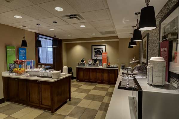 Restaurant - Hampton Inn Woodlawn Windsor Mill - I-695, Exit 17
