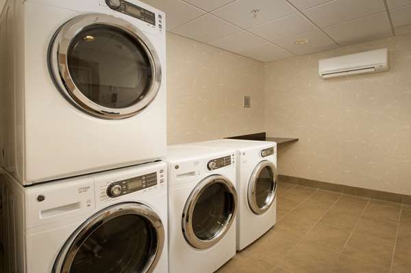  - Hampton Inn Woodlawn Windsor Mill - I-695, Exit 17