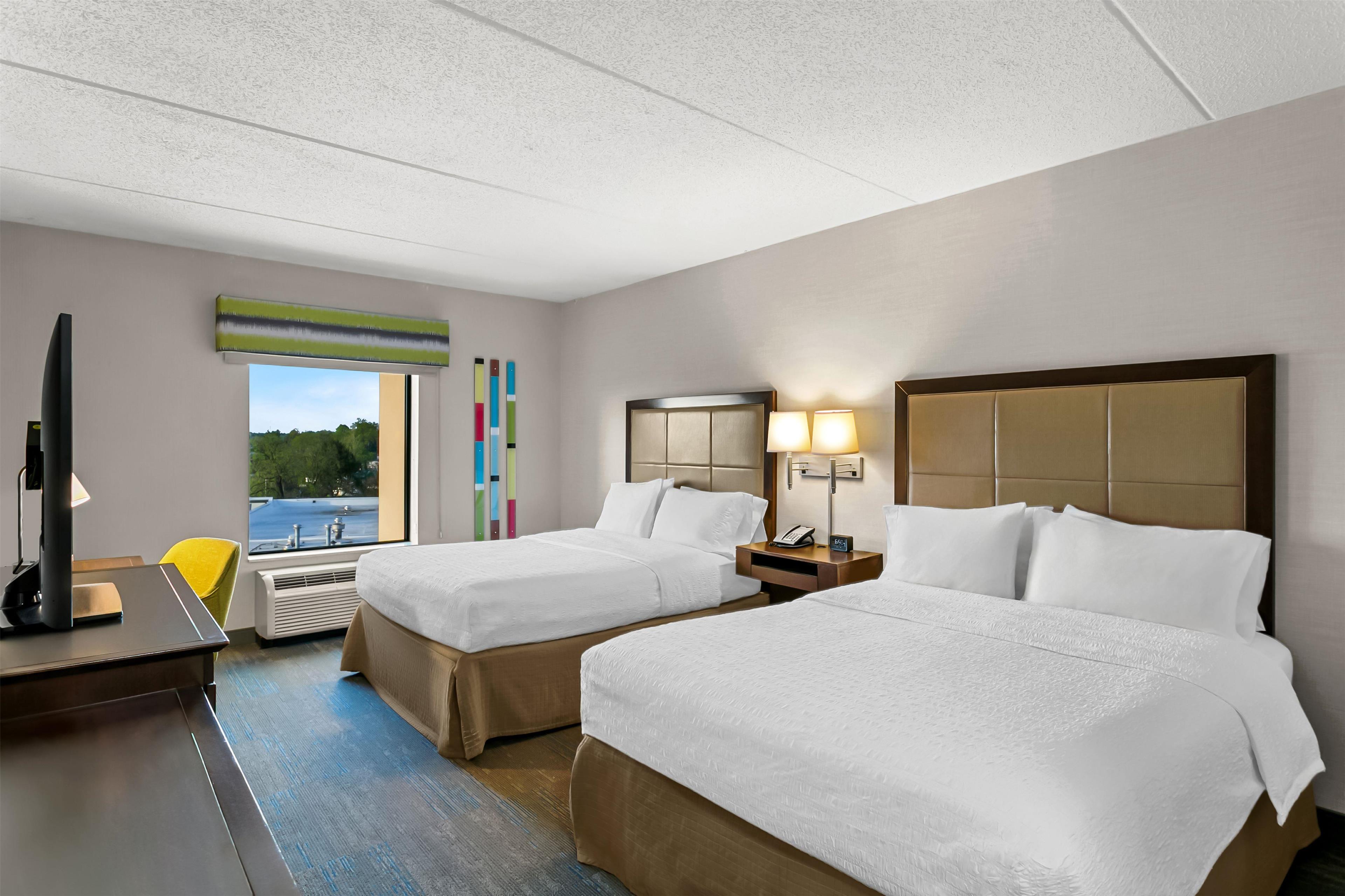 Hampton Inn & Suites by Hilton Baltimore/Woodlawn Room Type - 2 QNS HEARING ACC NOSMOK