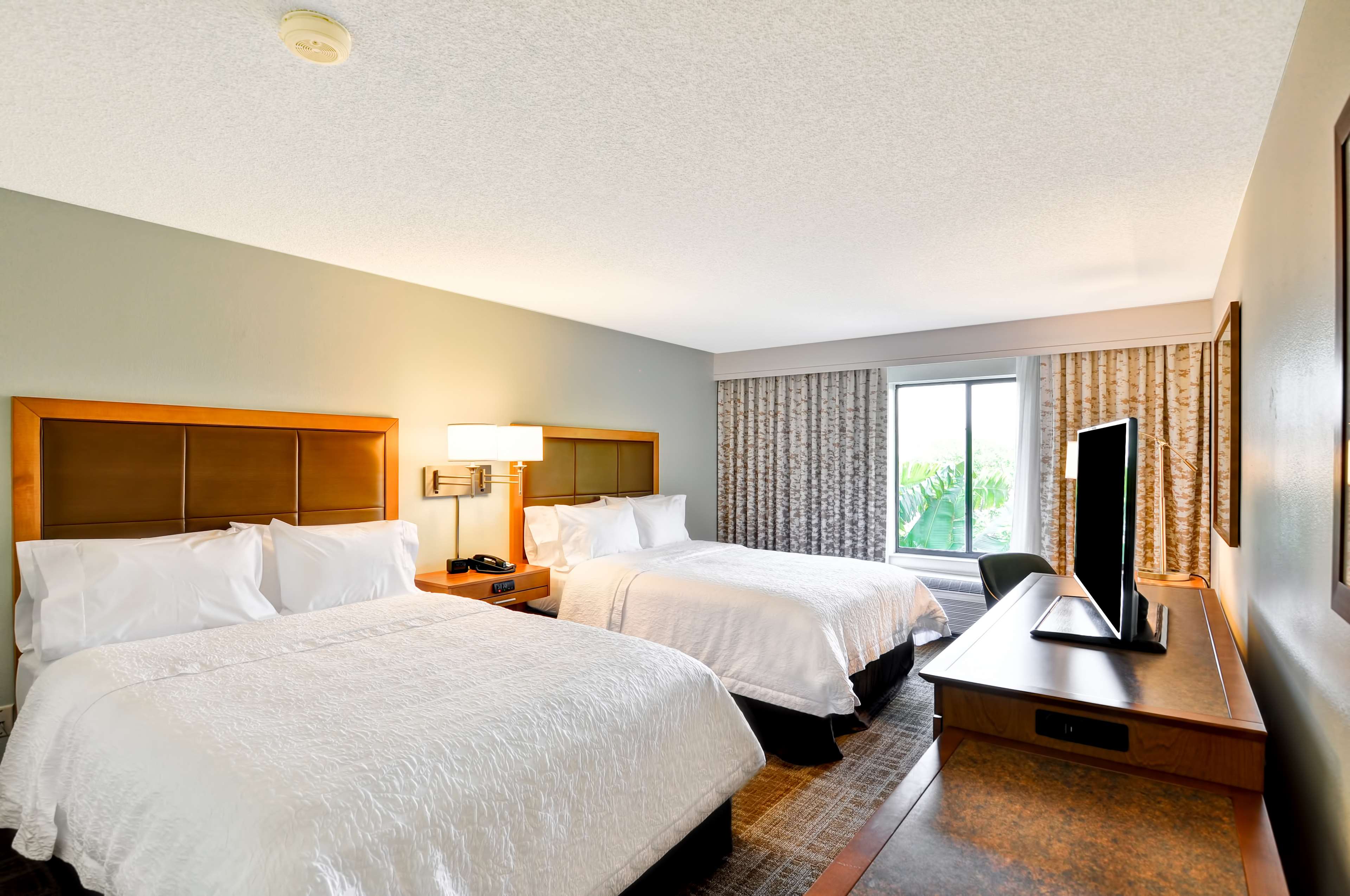 Hampton Inn Boca Raton Room Type - 2 QUEEN BEDS NONSMOKING