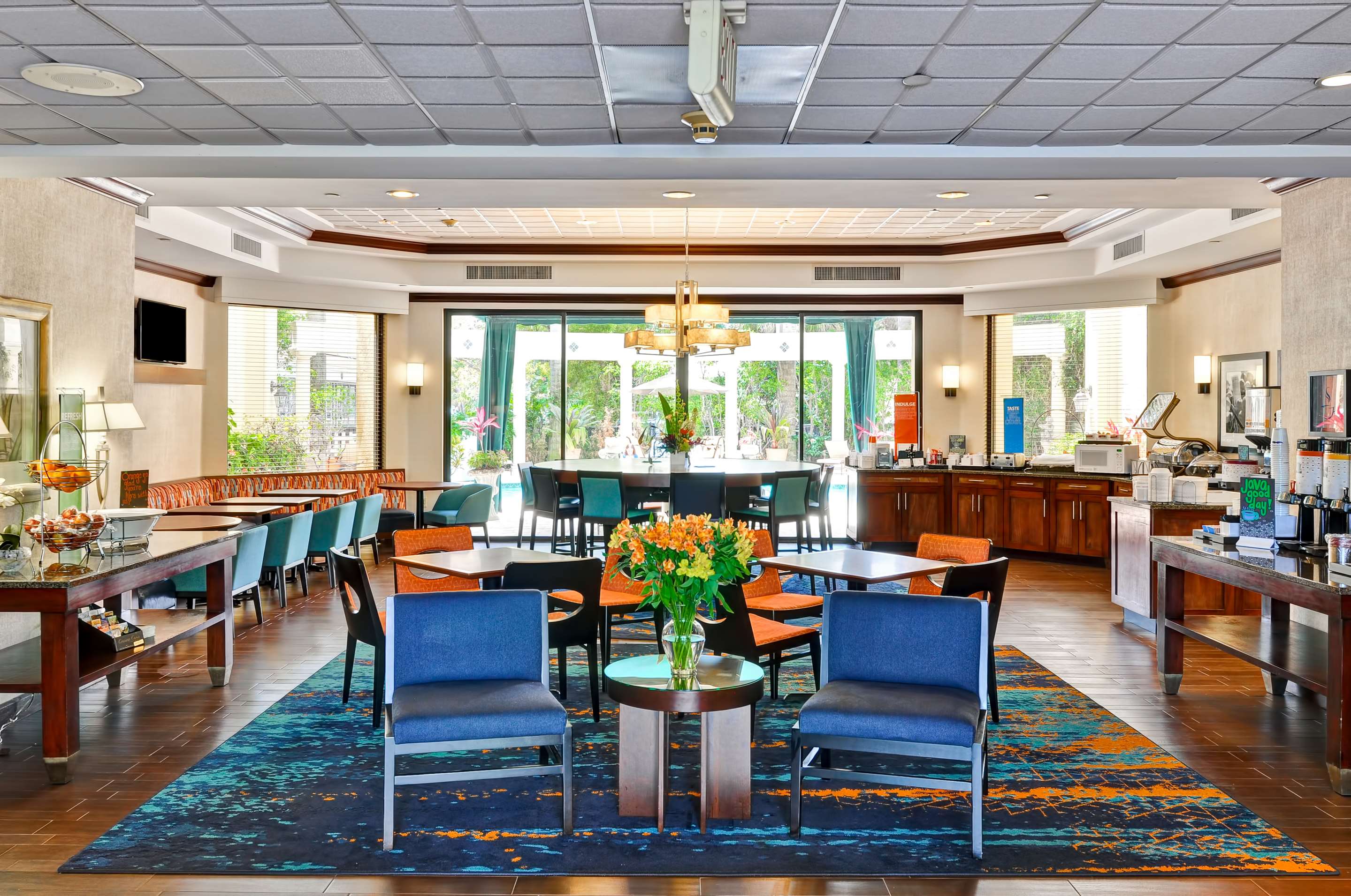Breakfast Area | Hampton Inn Boca Raton