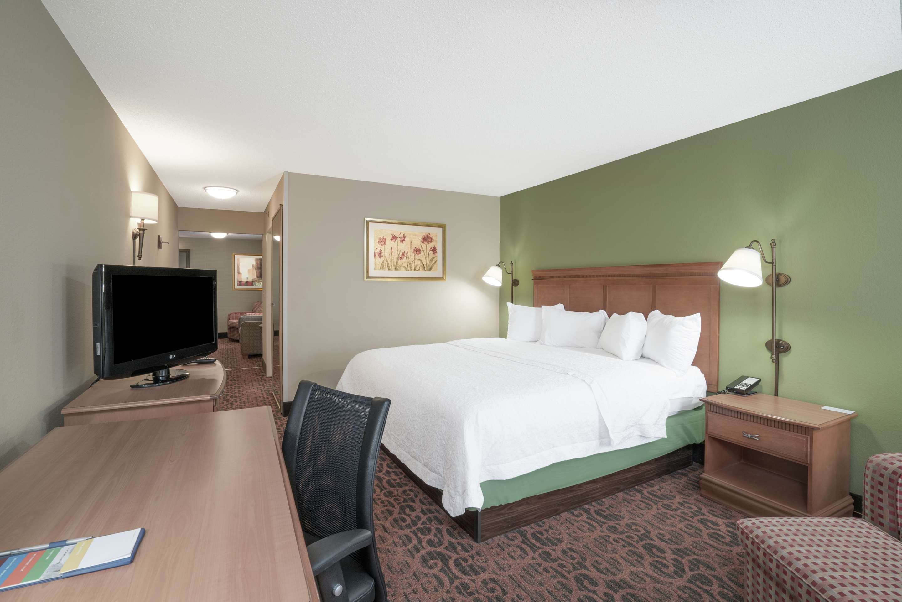 Guest room