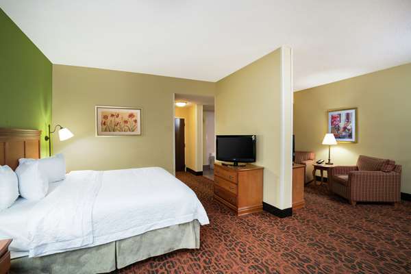  - Hampton Inn Bardstown
