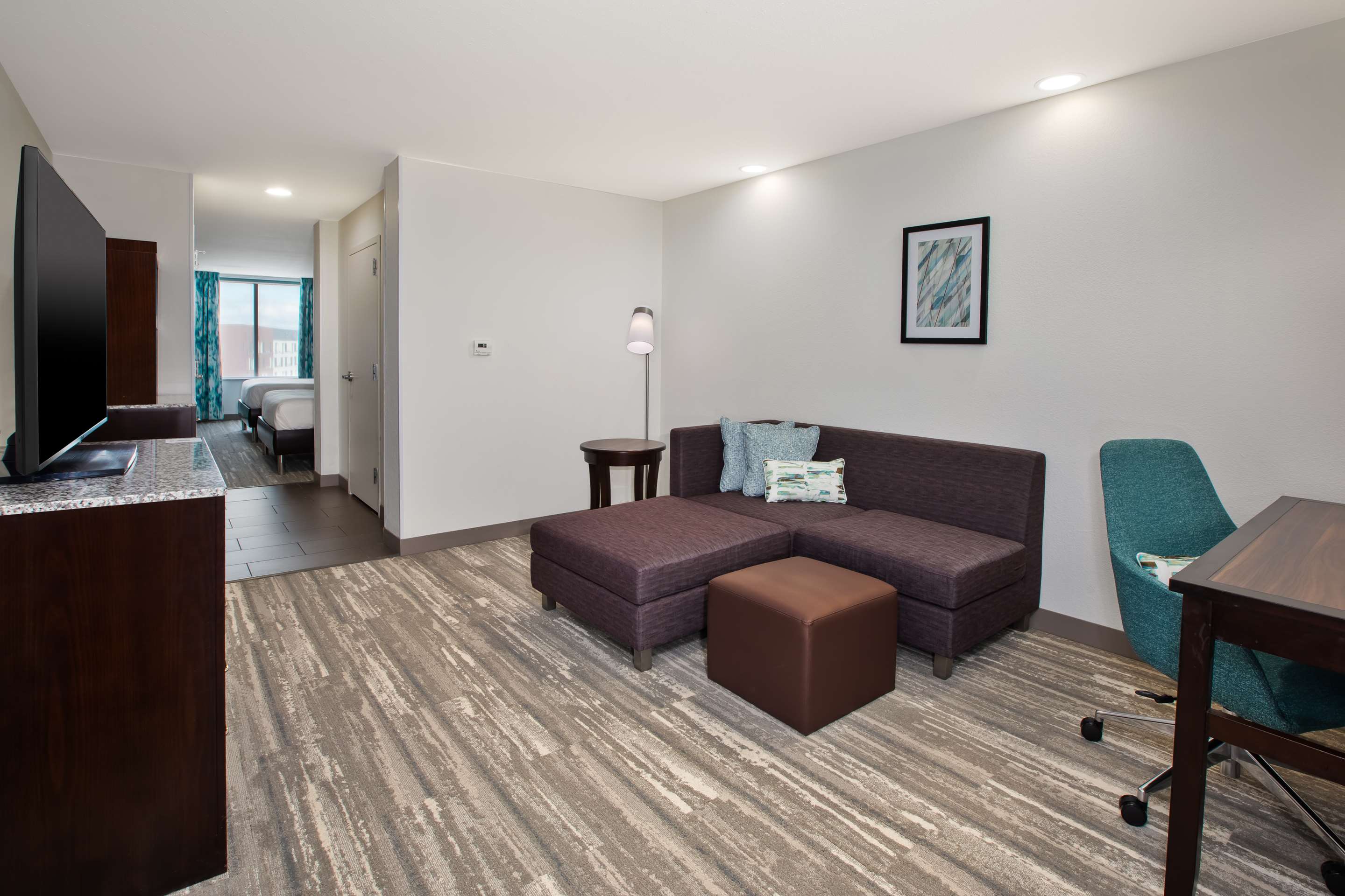 Guest room