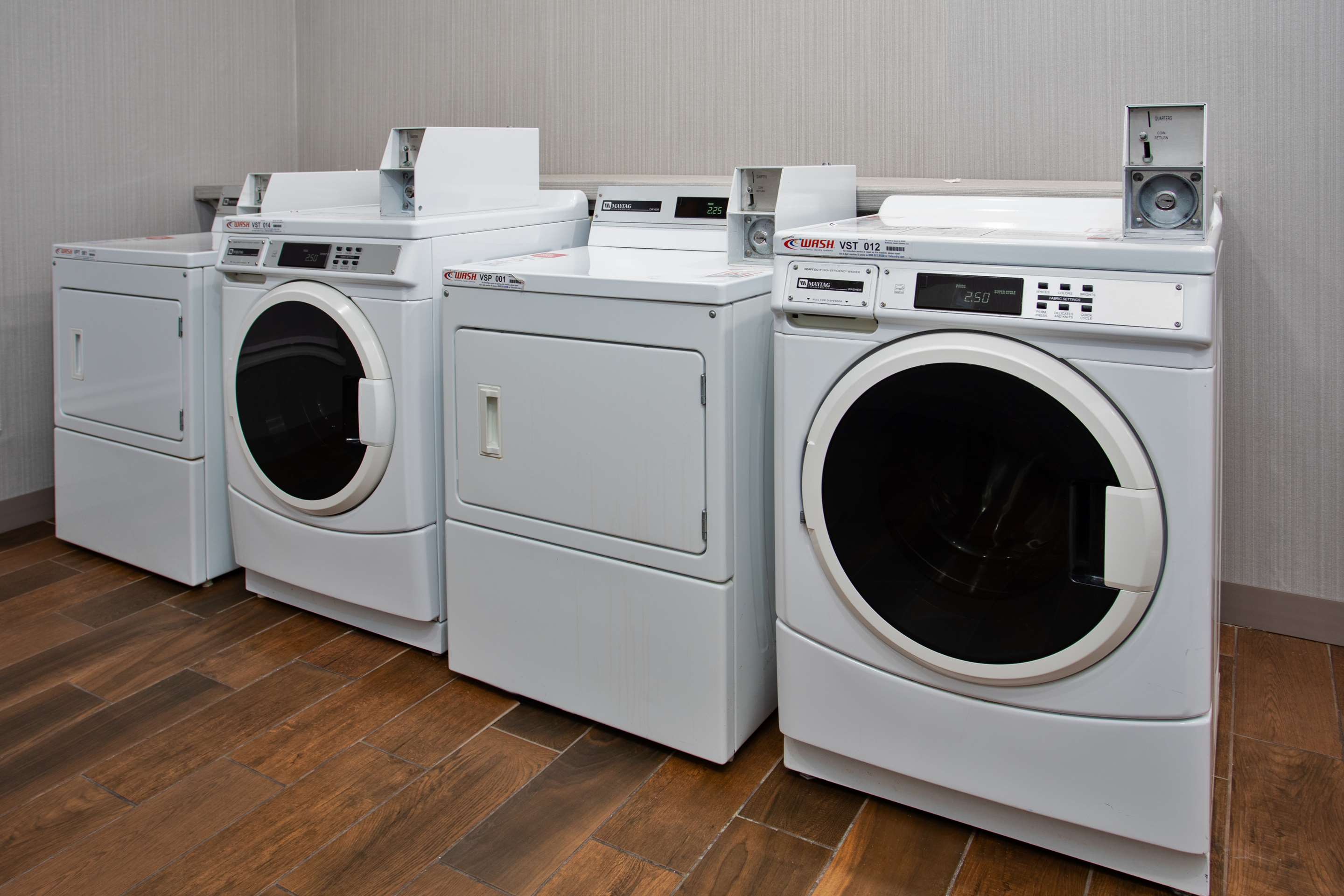 Laundry | Hilton Garden Inn Benton Harbor/St. Joseph
