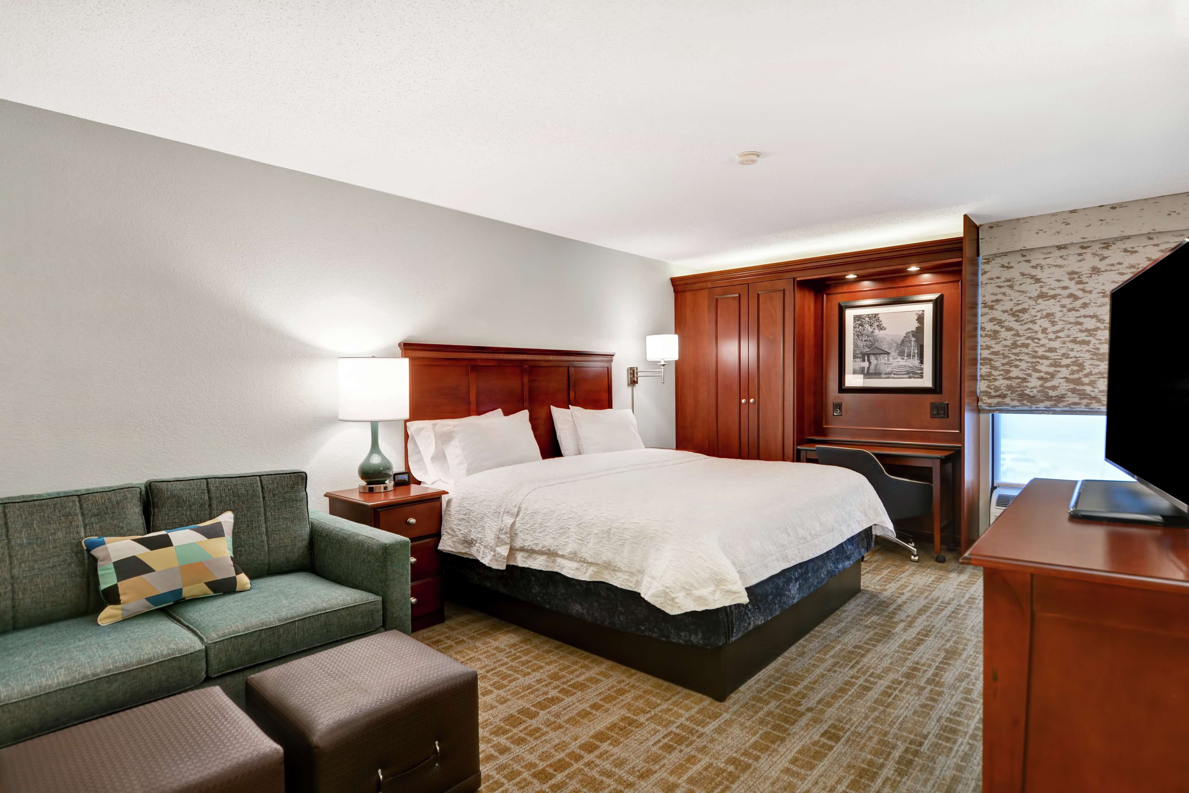 Hampton Inn Beckley Room Type - 1K STDY SOFABD MICRO/FR NS