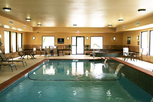 Pool - Hampton Inn & Suites Buffalo - I-45, Exit 178