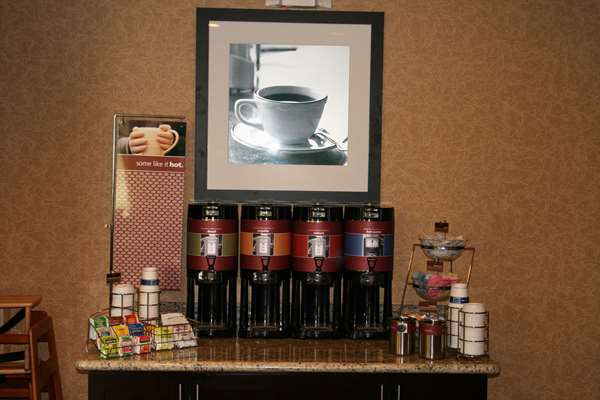 Restaurant - Hampton Inn & Suites Buffalo - I-45, Exit 178