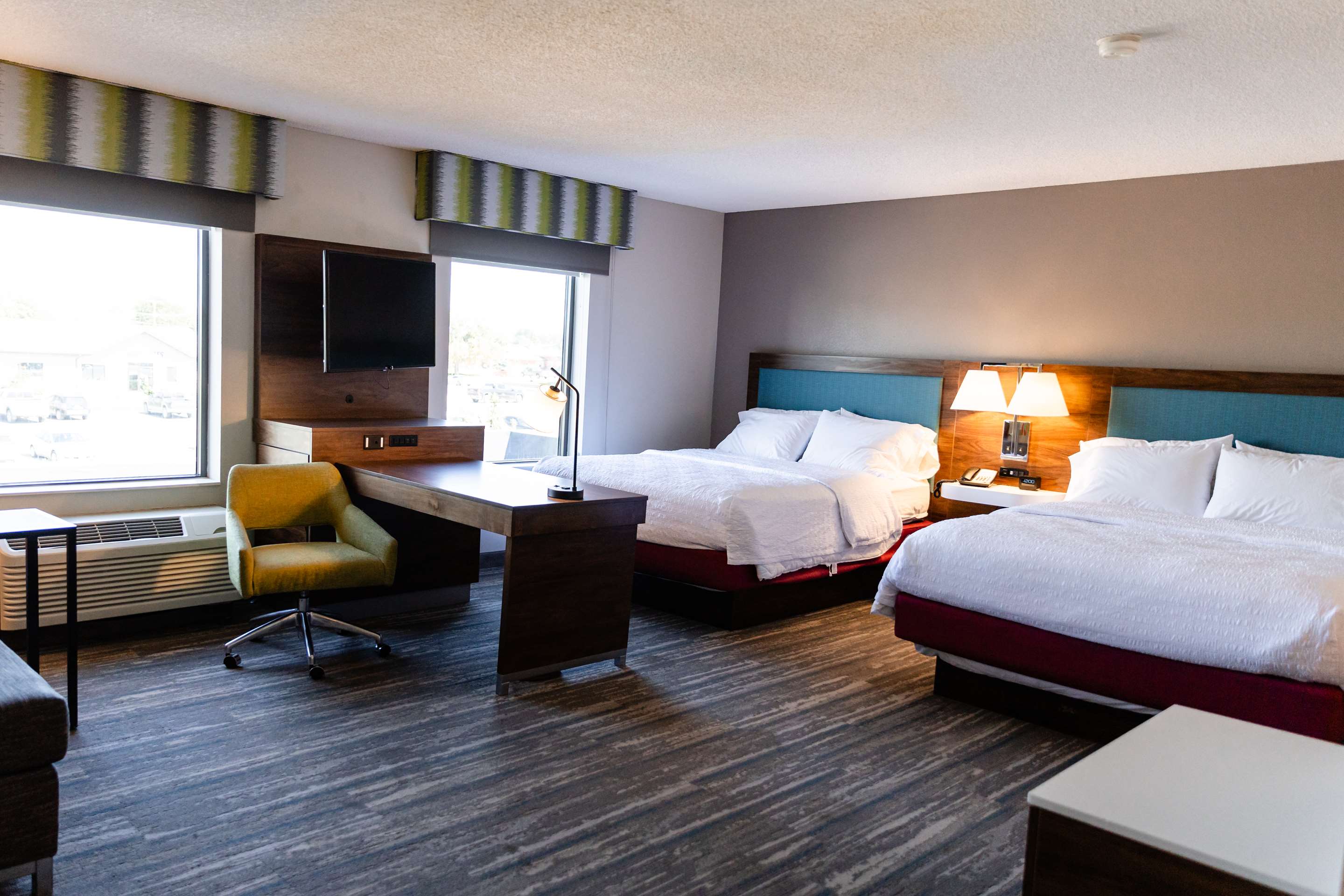 Guest room