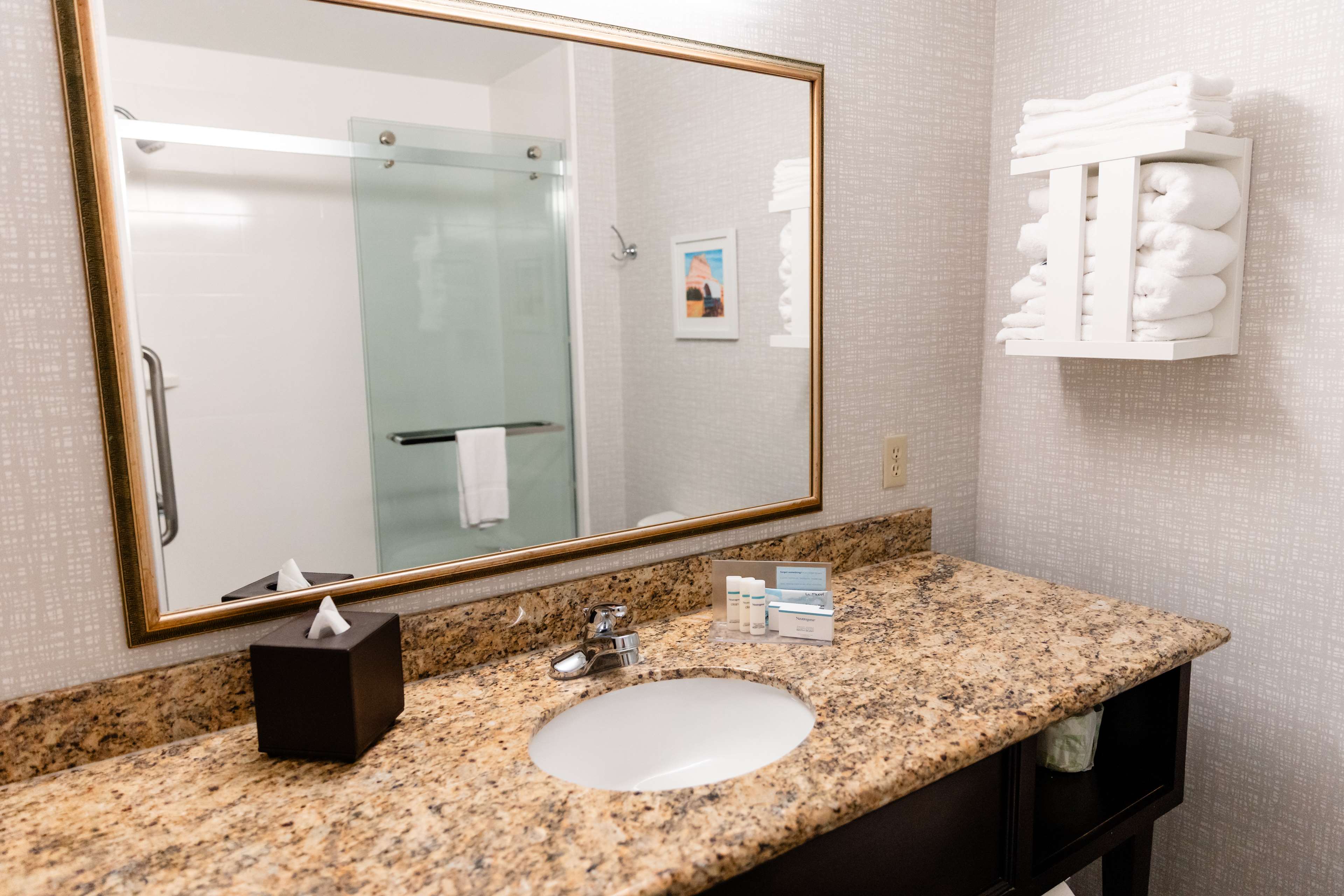 Hampton Inn & Suites Scottsbluff-Conference Center Room Type - 1 KING STUDIO STE NONSMOK