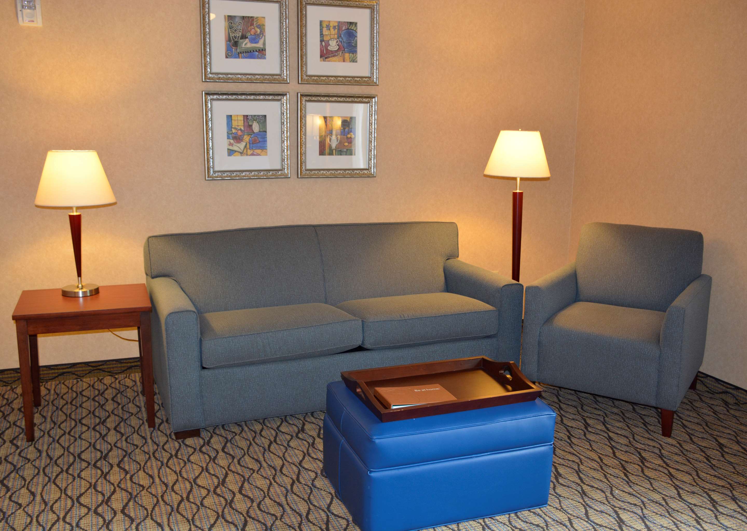 Guest room