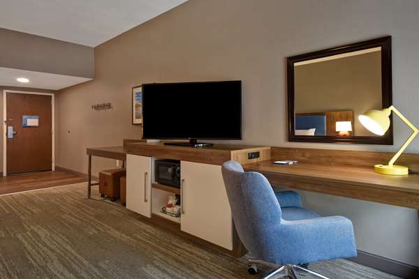  - Hampton Inn Colonnade Birmingham - I-459, Exit 19