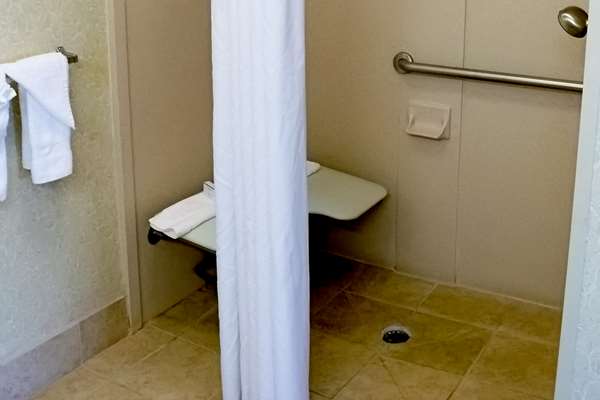  - Hampton Inn & Suites Pelham - I-65, Exit 246