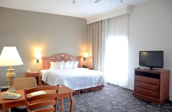  - Hampton Inn & Suites Pelham - I-65, Exit 246