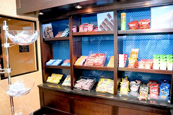 Restaurant - Hampton Inn & Suites Pelham - I-65, Exit 246