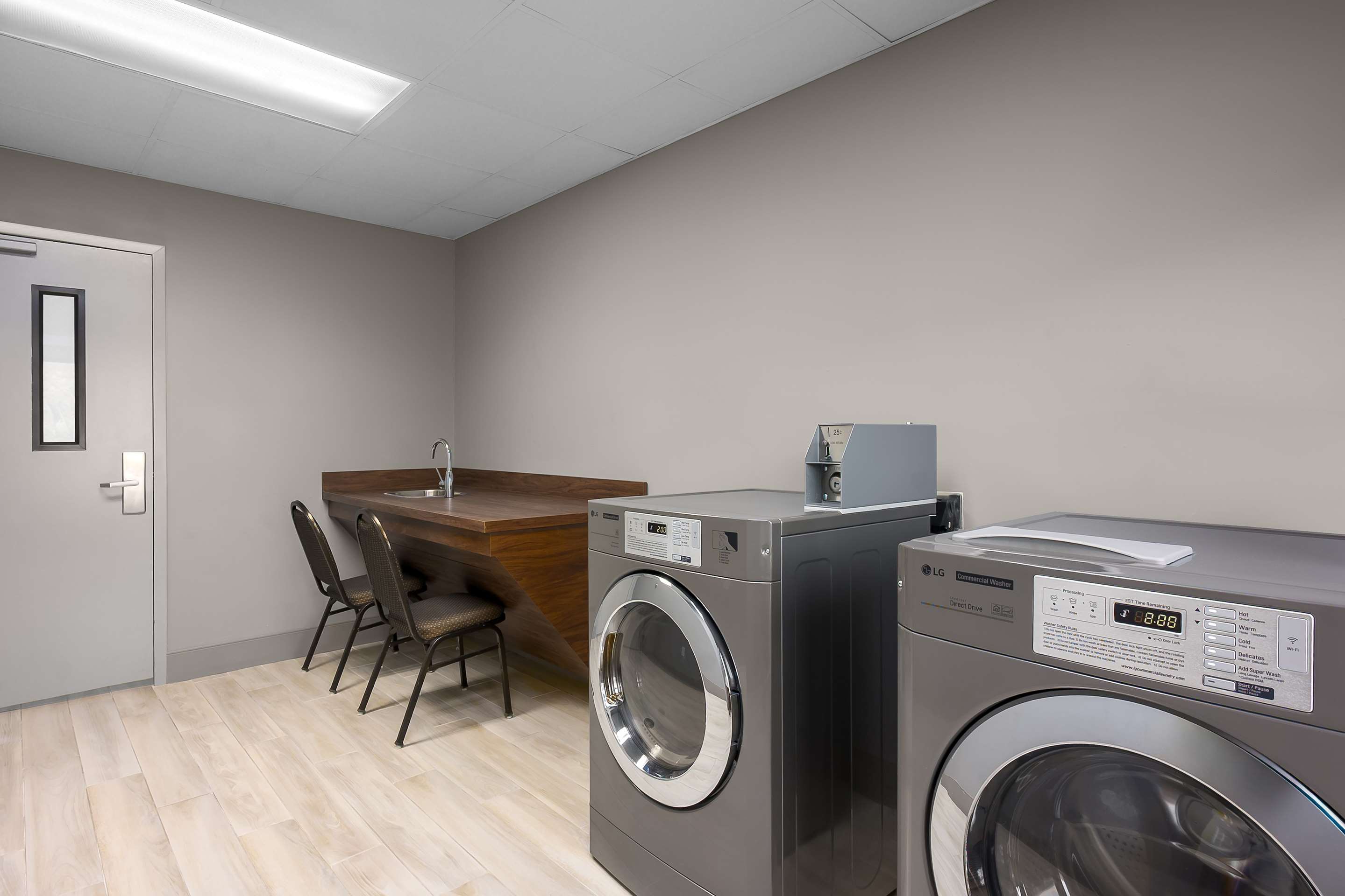 Laundry | Hampton Inn & Suites Birmingham-Pelham (I-65)