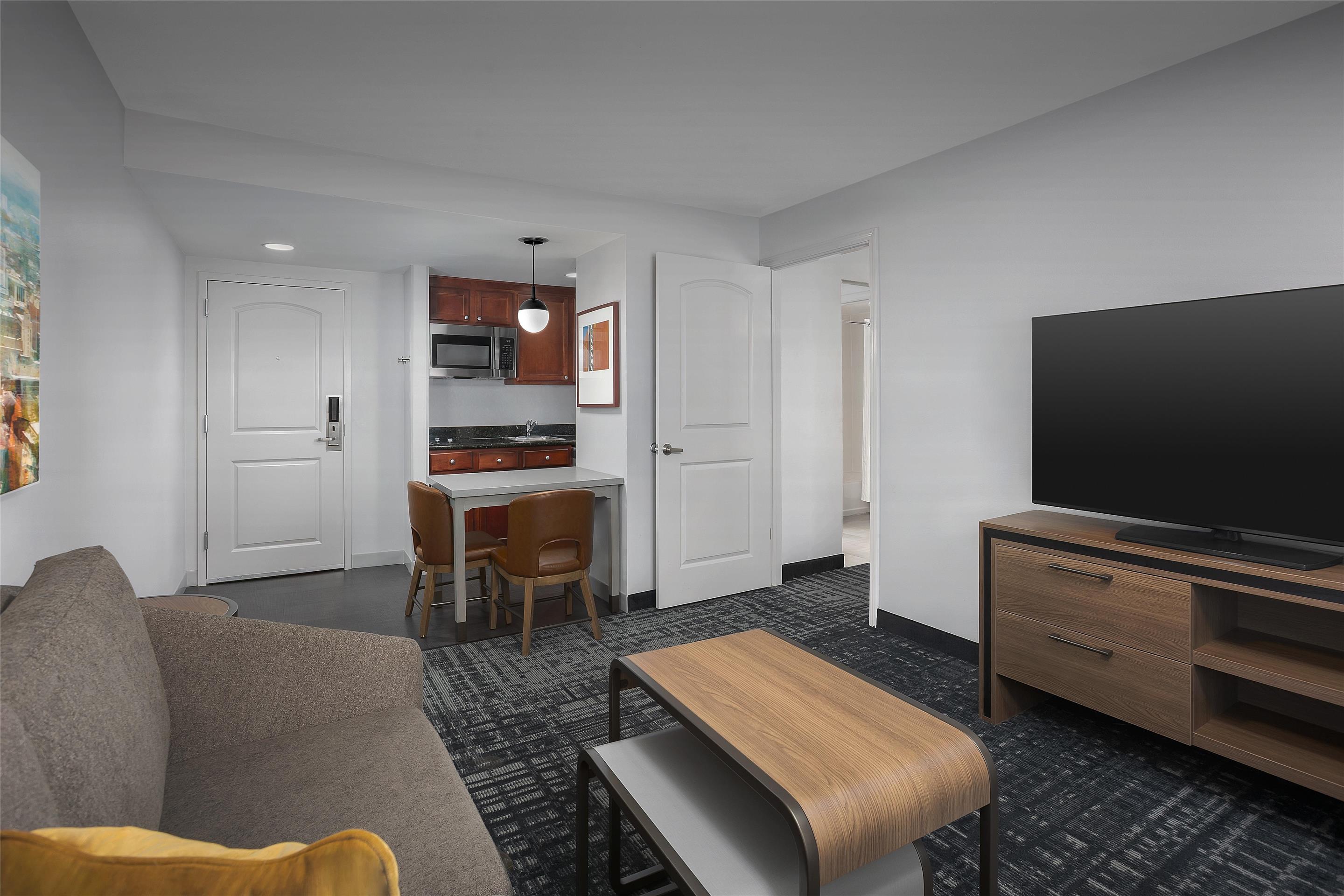 Guest room