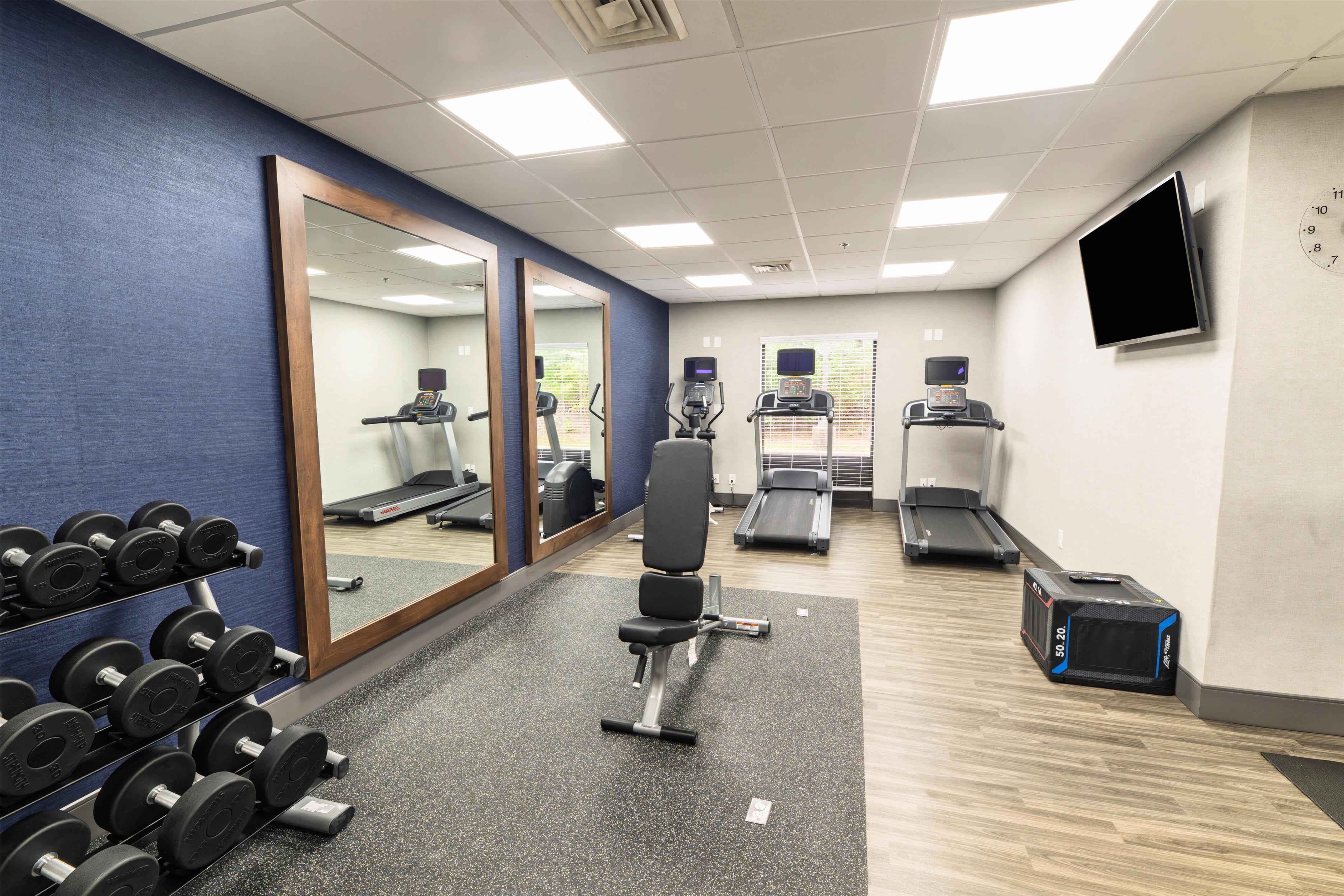 Health club fitness center gym | Hampton Inn Jasper