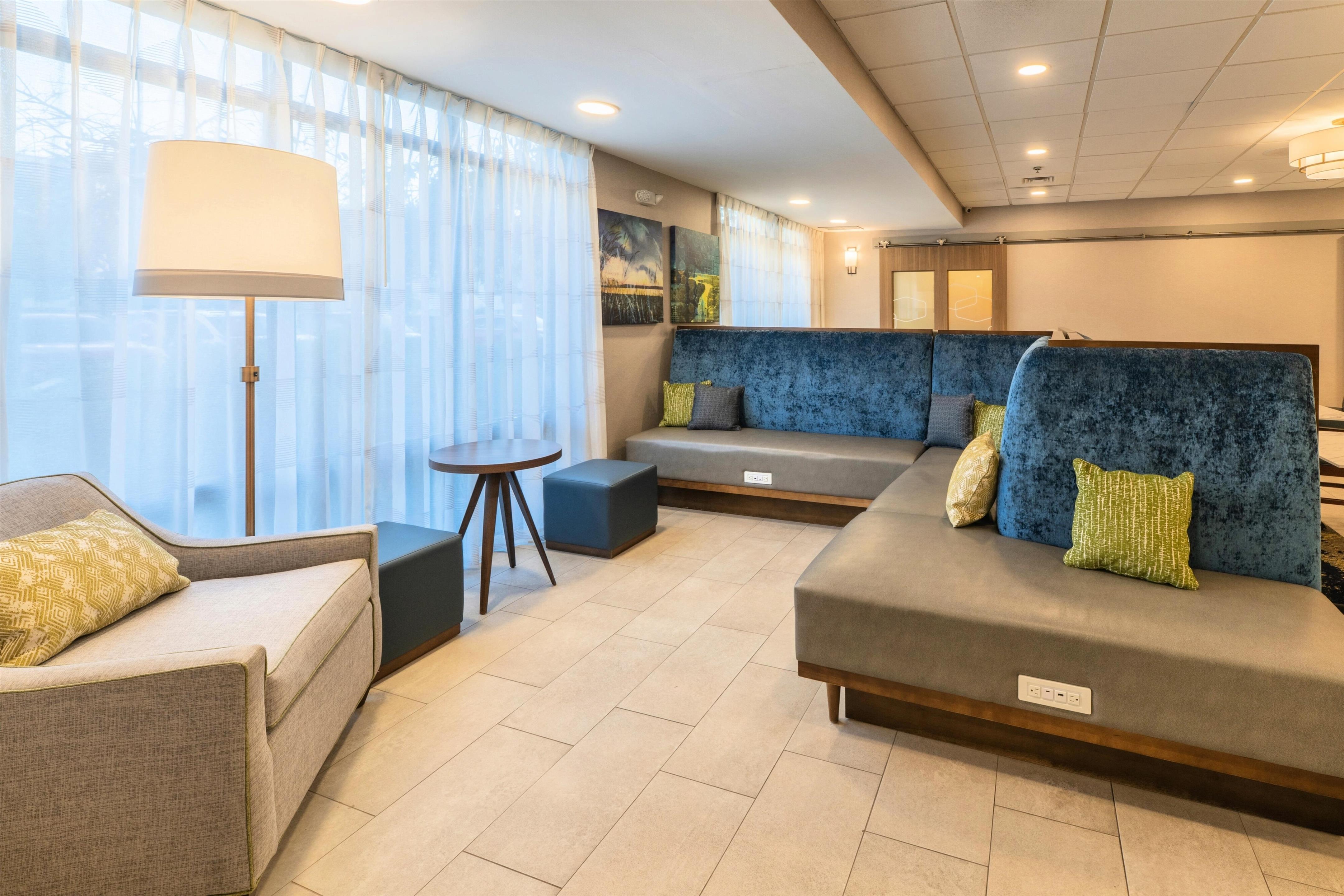 Lobby | Hampton Inn Jasper