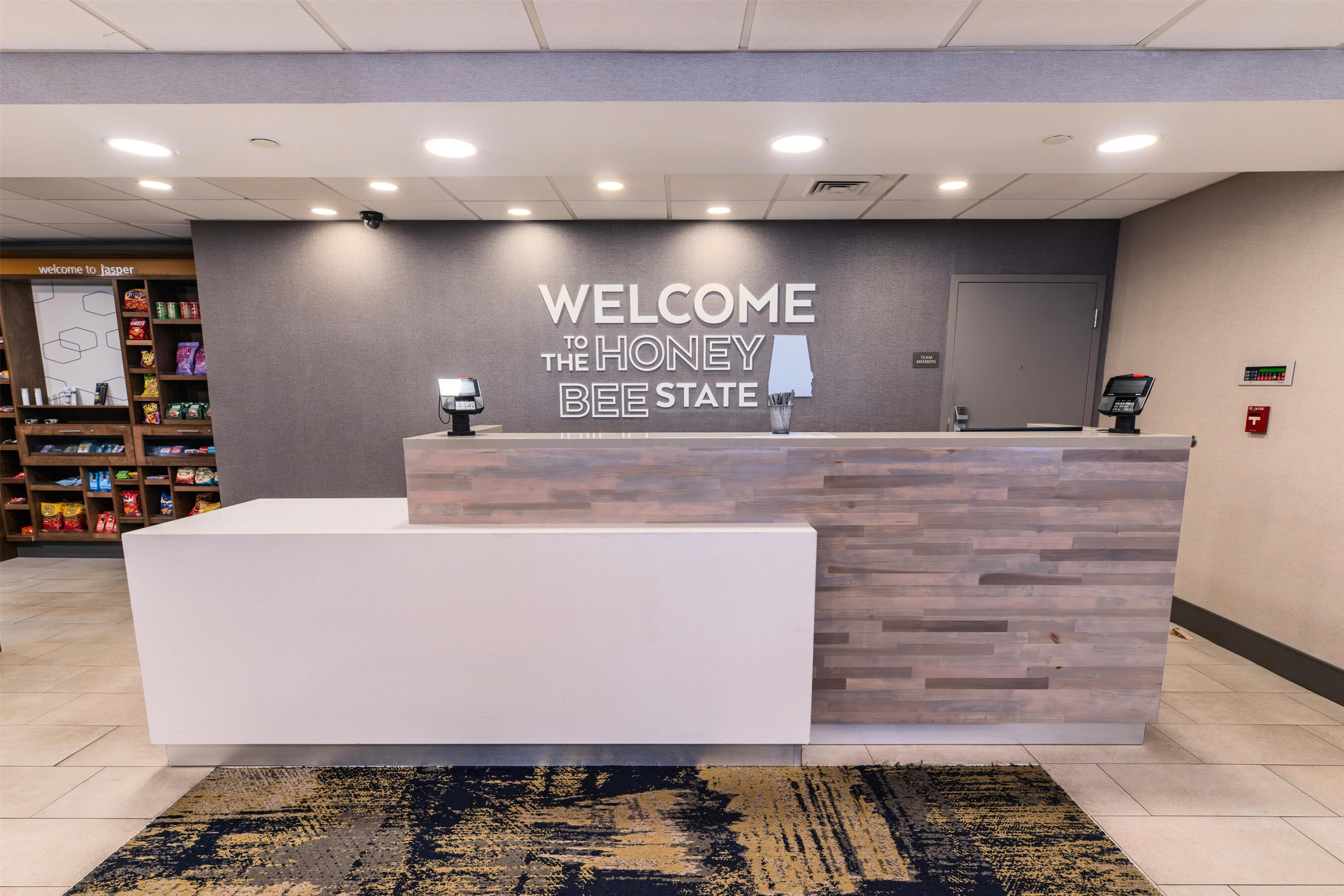 Reception | Hampton Inn Jasper
