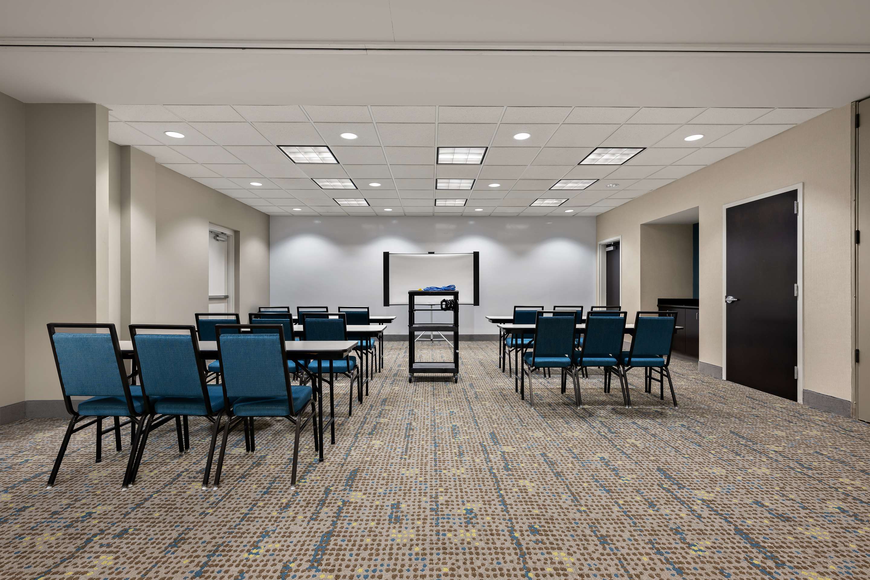 Meeting Room | Hampton Inn Birmingham Leeds