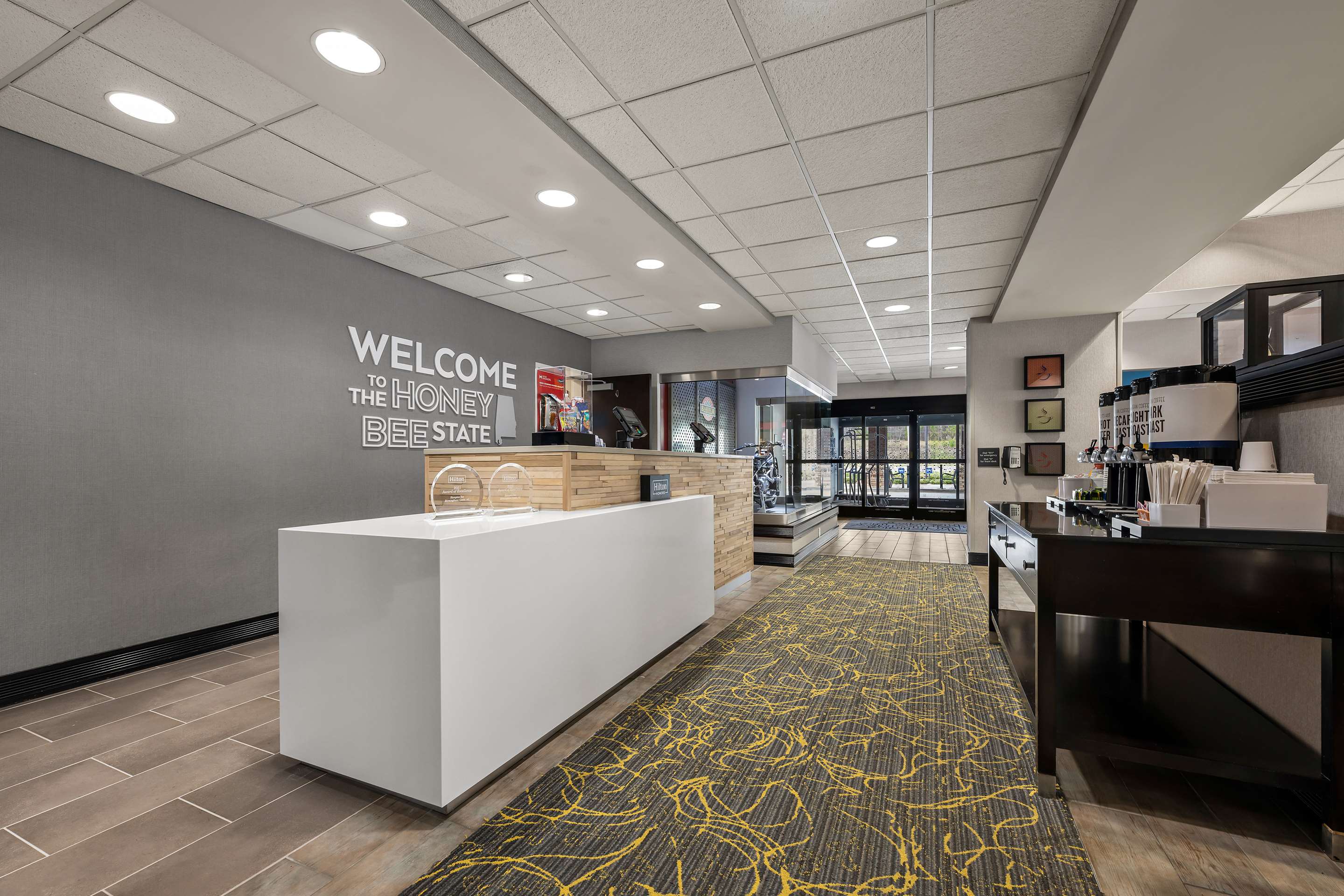 Lobby | Hampton Inn Birmingham Leeds