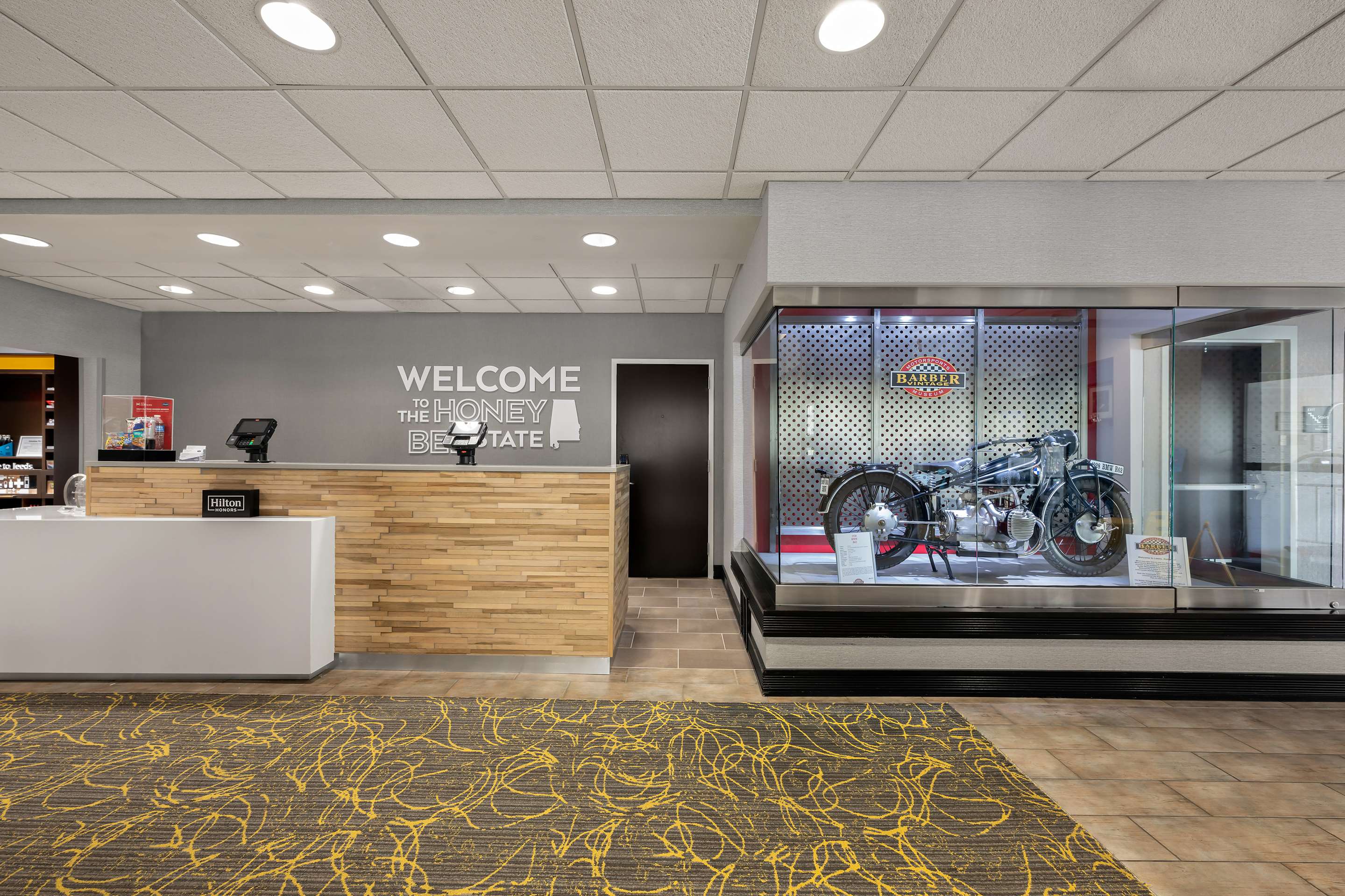 Lobby | Hampton Inn Birmingham Leeds