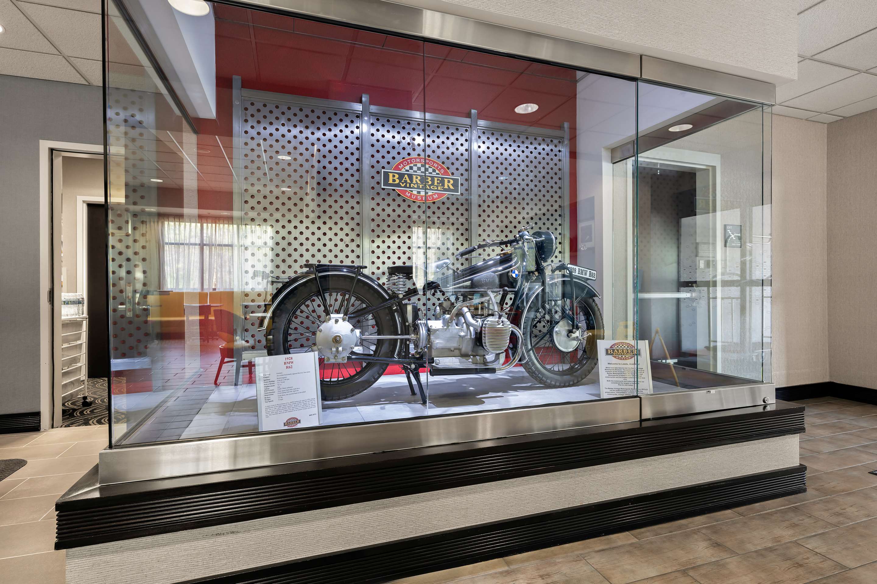 Lobby | Hampton Inn Birmingham Leeds