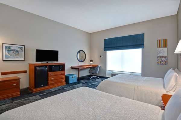  - Hampton Inn & Suites Hoover - I-459, Exits 13 & 13A