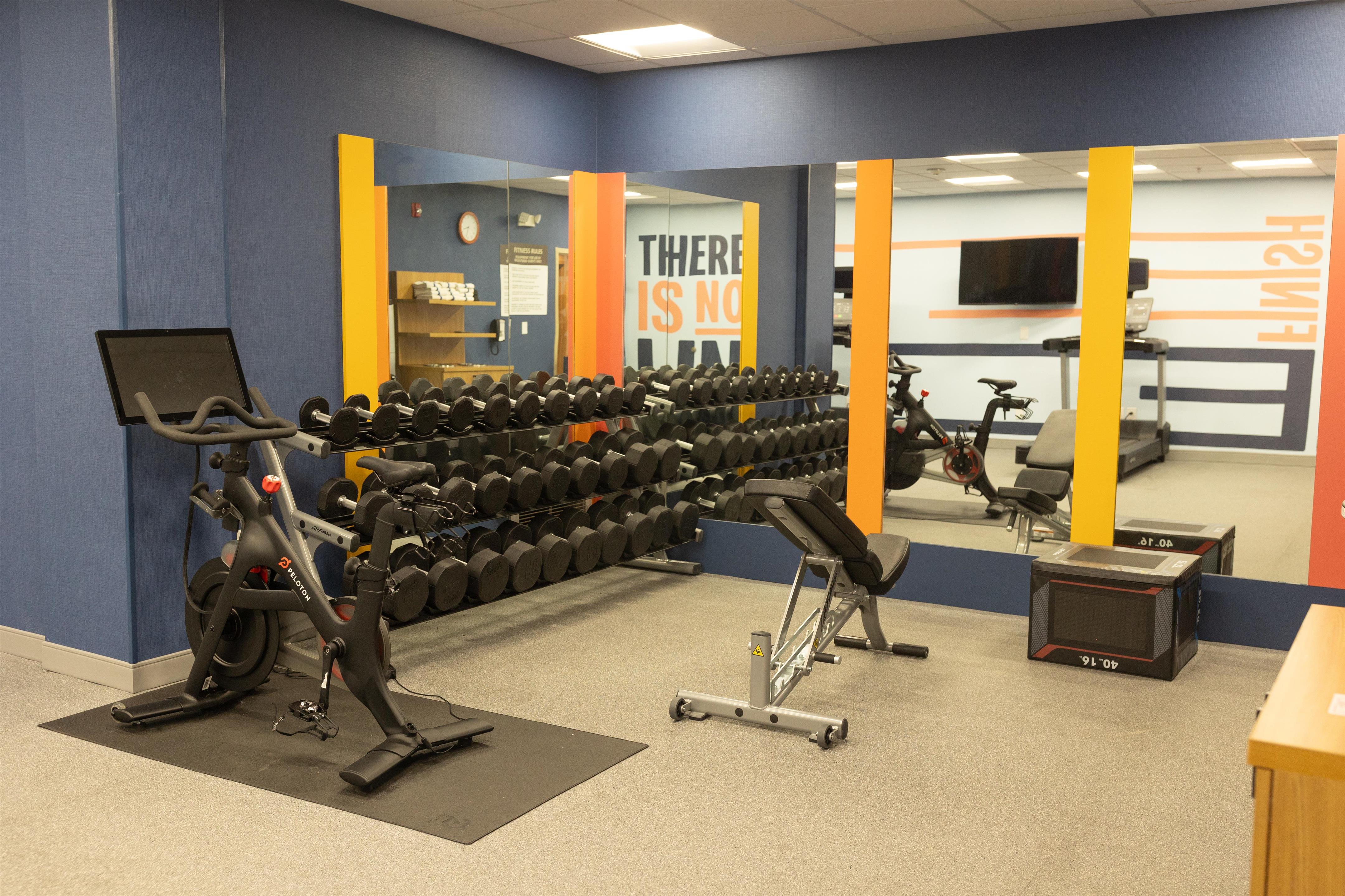 Health club fitness center gym | Hampton Inn Winfield