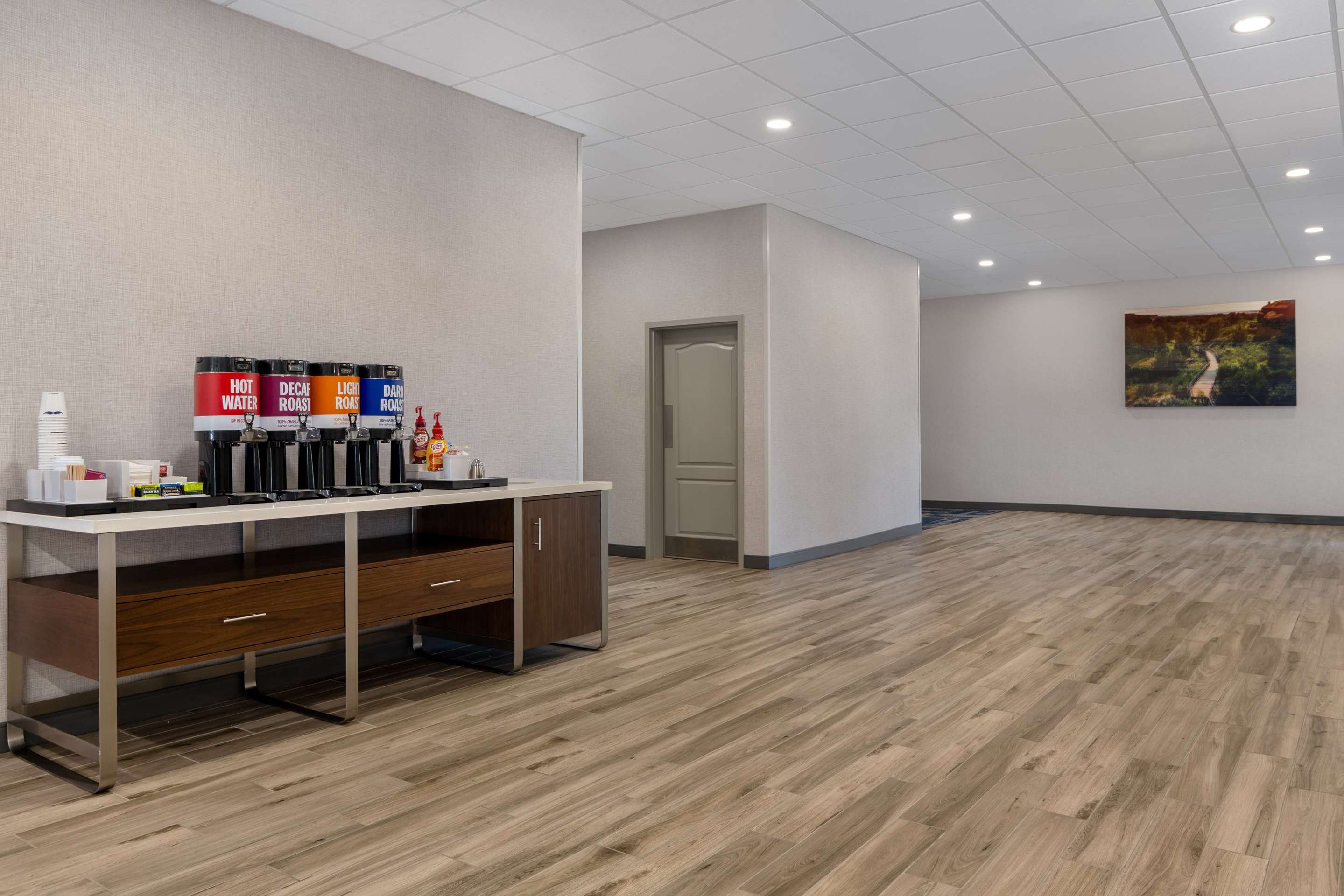 Restaurant | Hampton Inn & Suites Billings West I-90
