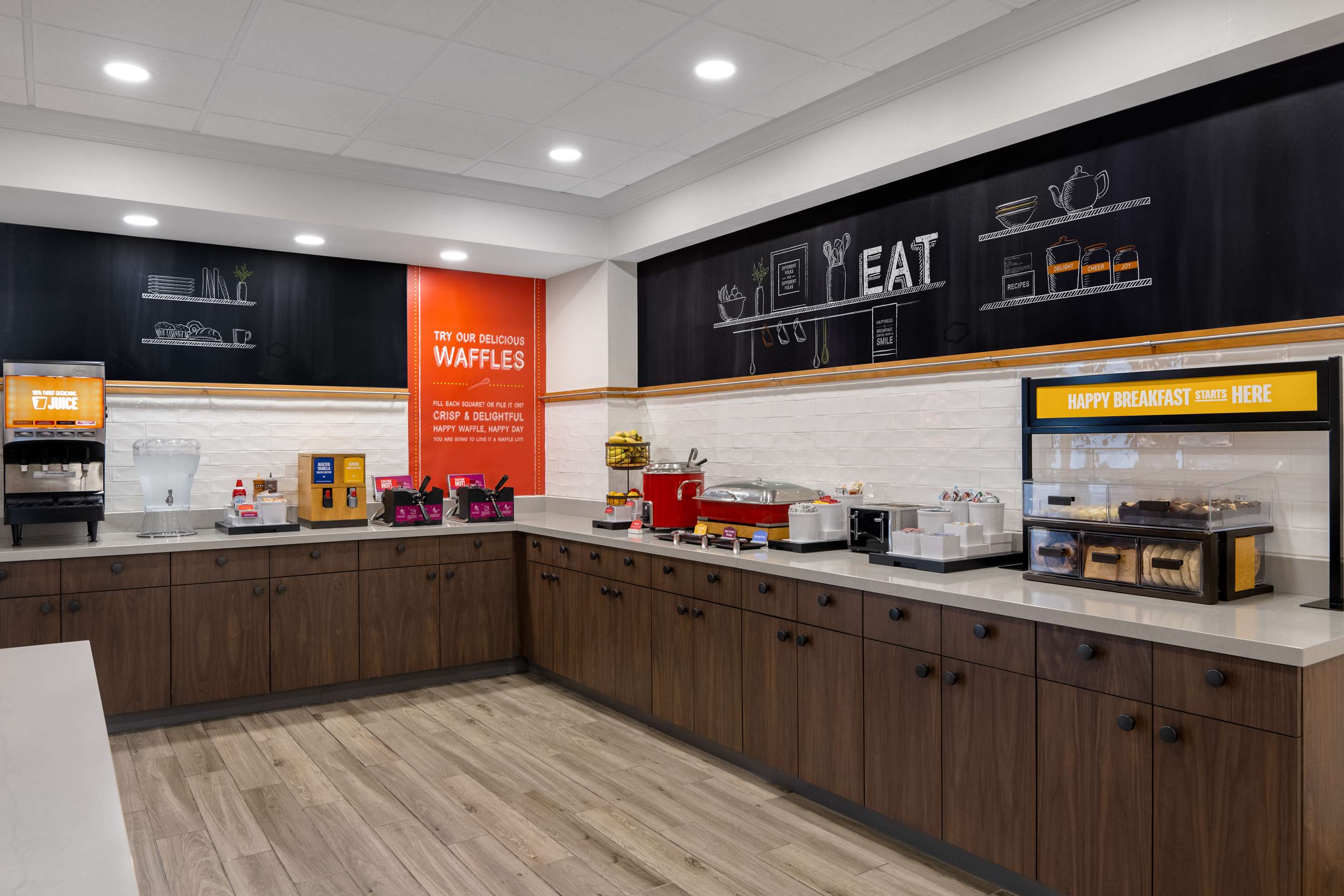 Breakfast Area | Hampton Inn & Suites Billings West I-90