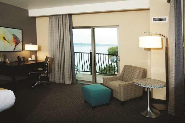  - DoubleTree by Hilton Hotel Bemidji