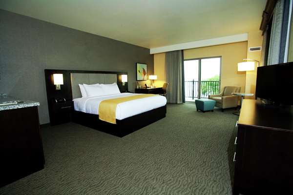  - DoubleTree by Hilton Hotel Bemidji