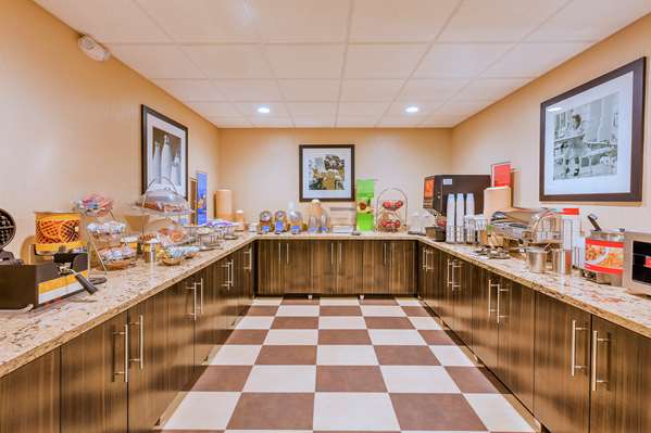 Restaurant - Hampton Inn Bakersfield