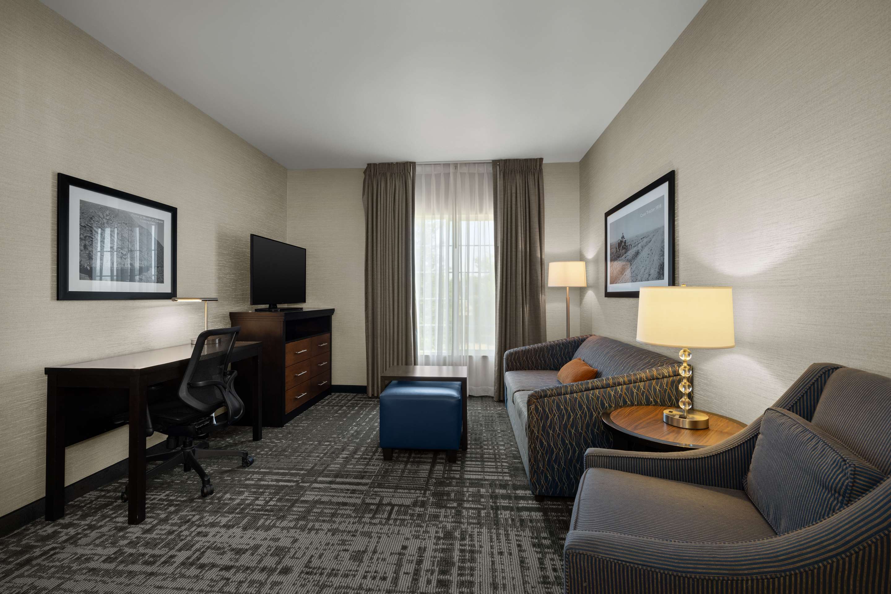 Guest room