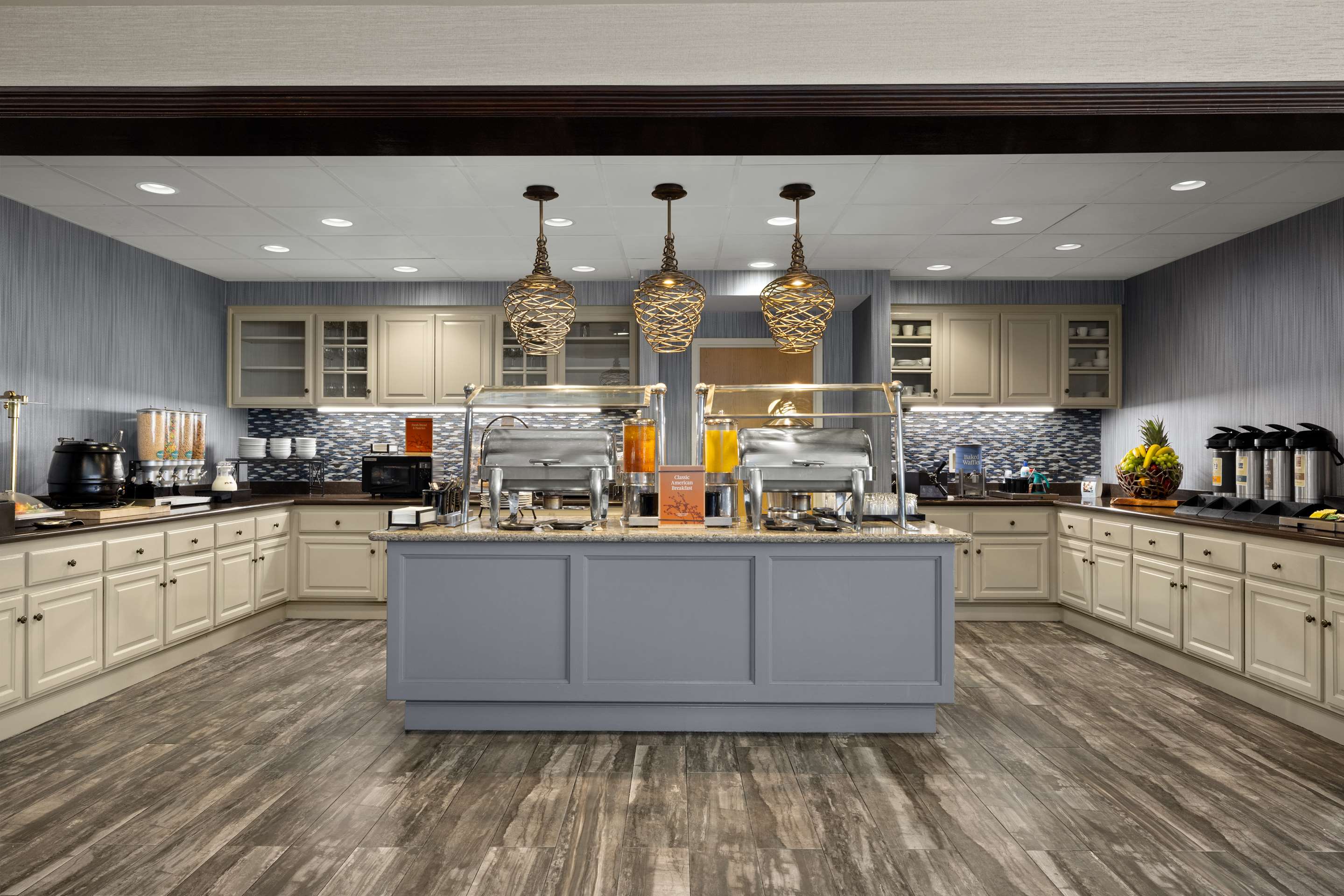 Breakfast Area | Homewood Suites by Hilton Bakersfield
