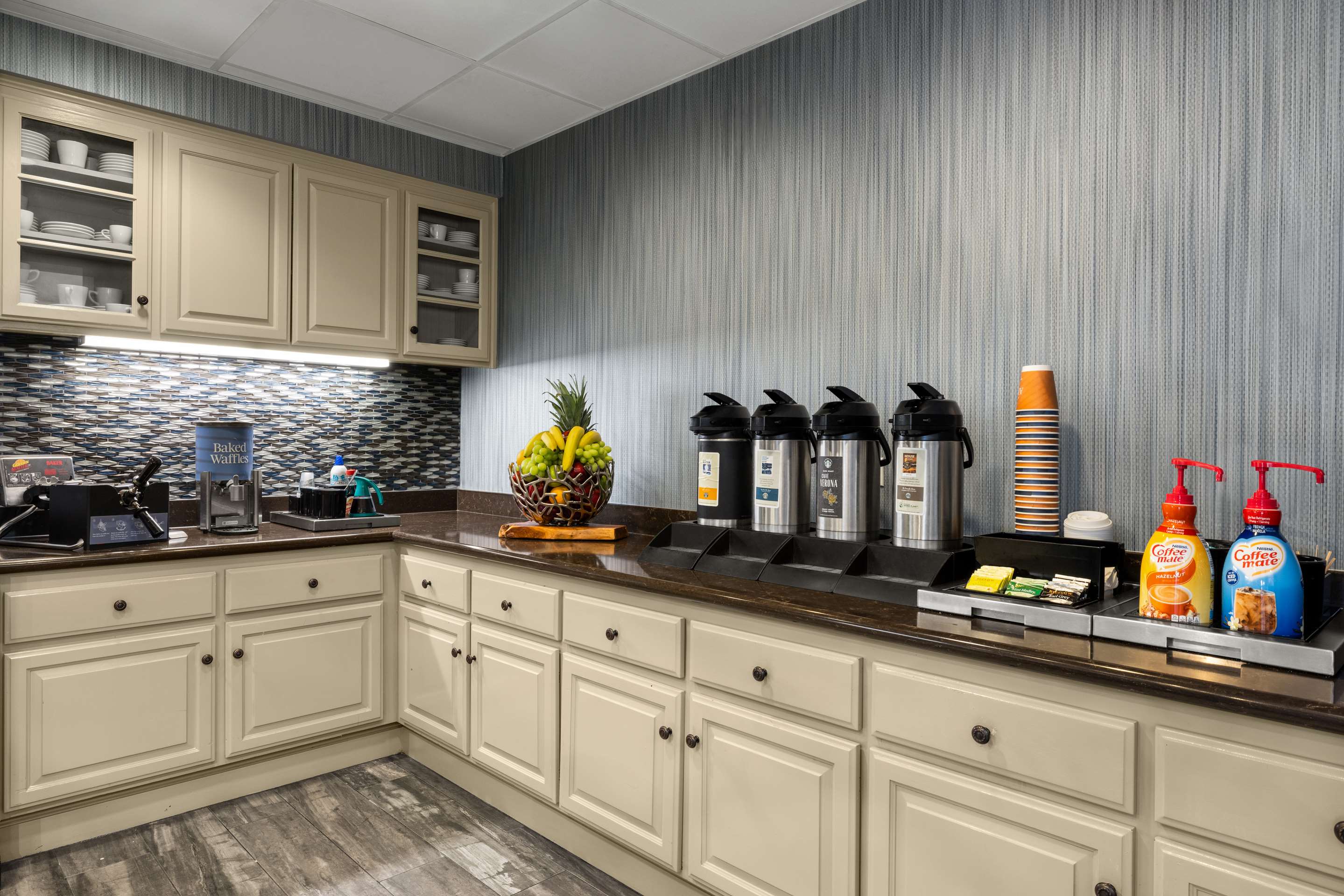 Breakfast Area | Homewood Suites by Hilton Bakersfield