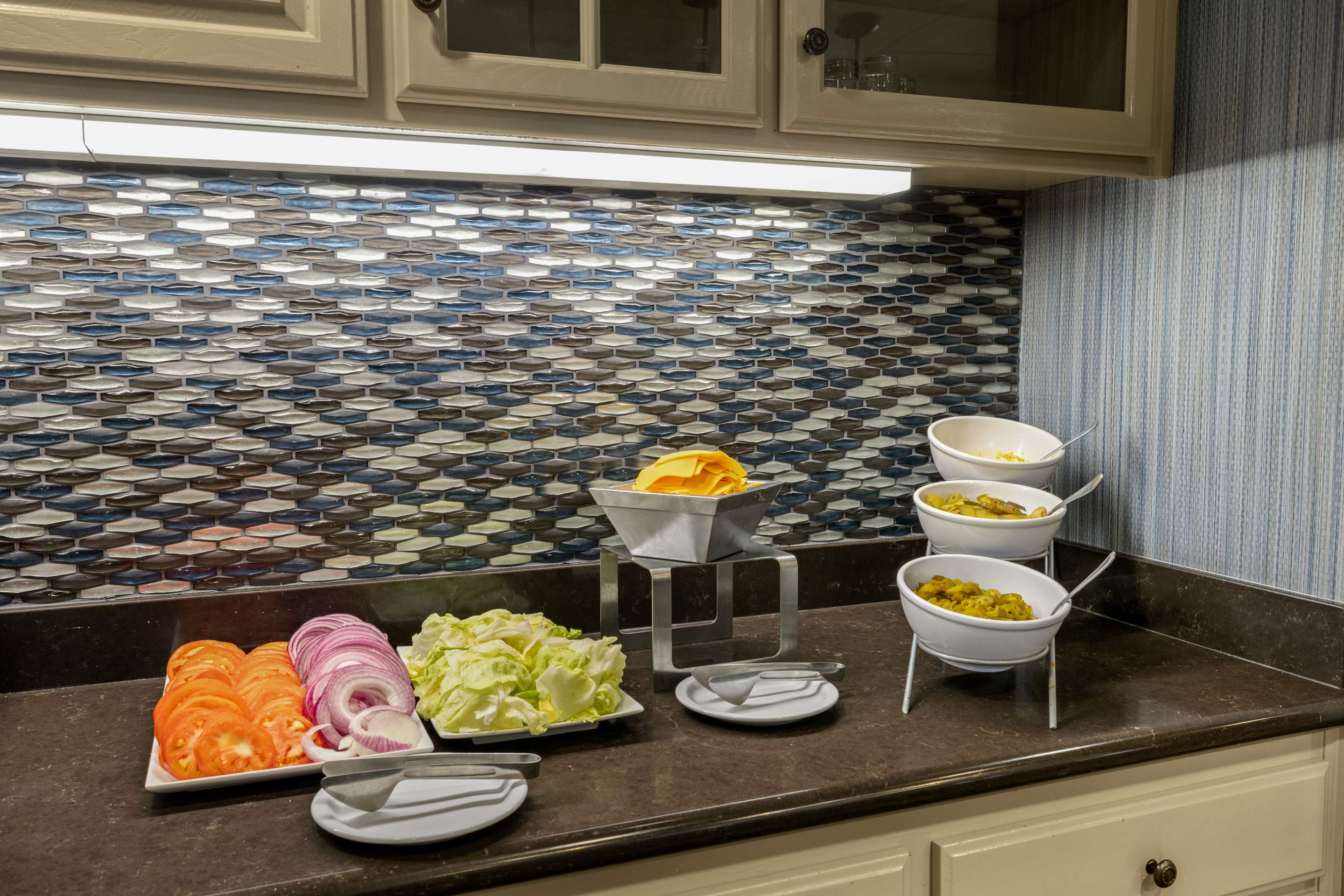 Restaurant | Homewood Suites by Hilton Bakersfield