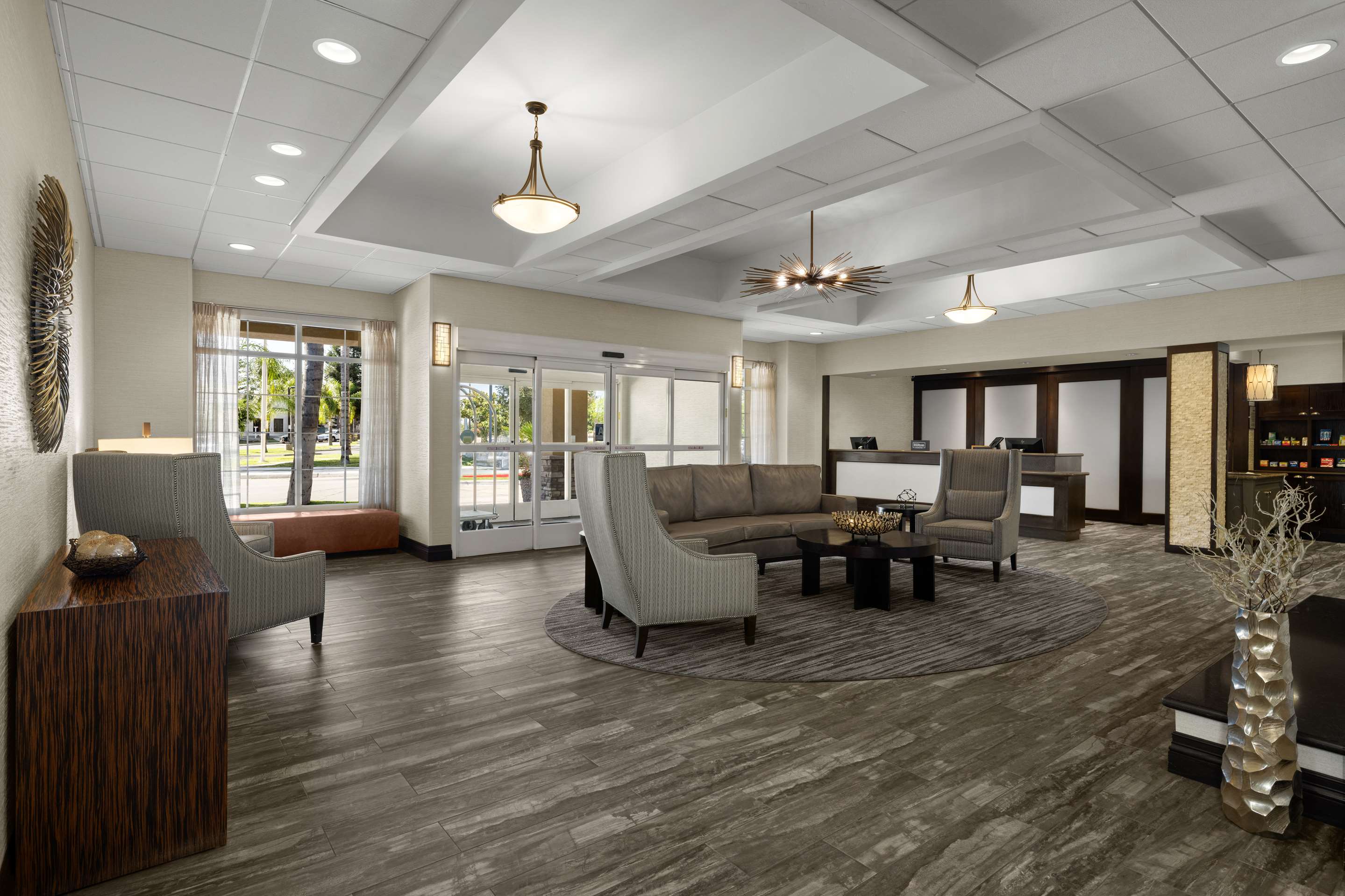 Lobby | Homewood Suites by Hilton Bakersfield