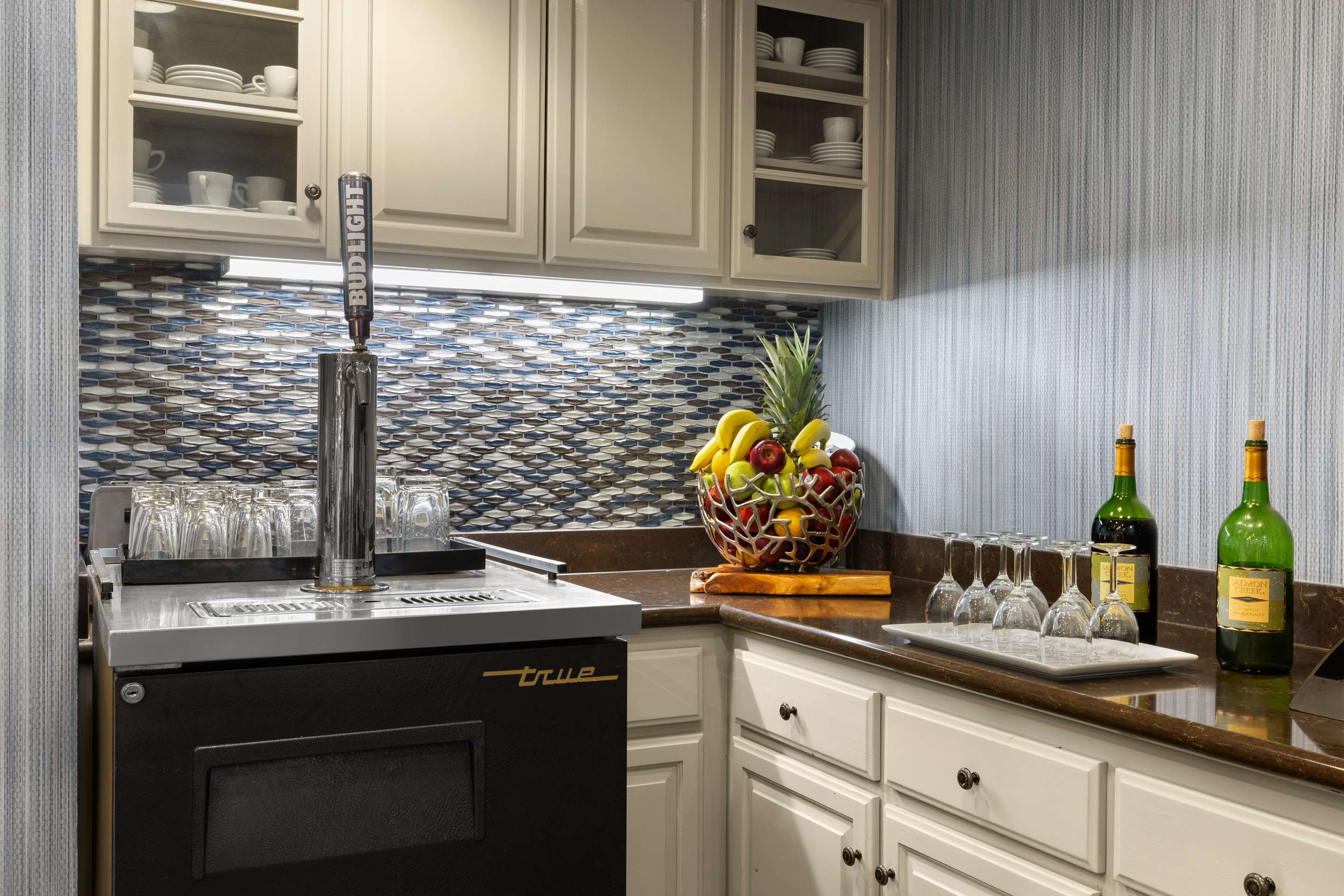 Restaurant | Homewood Suites by Hilton Bakersfield