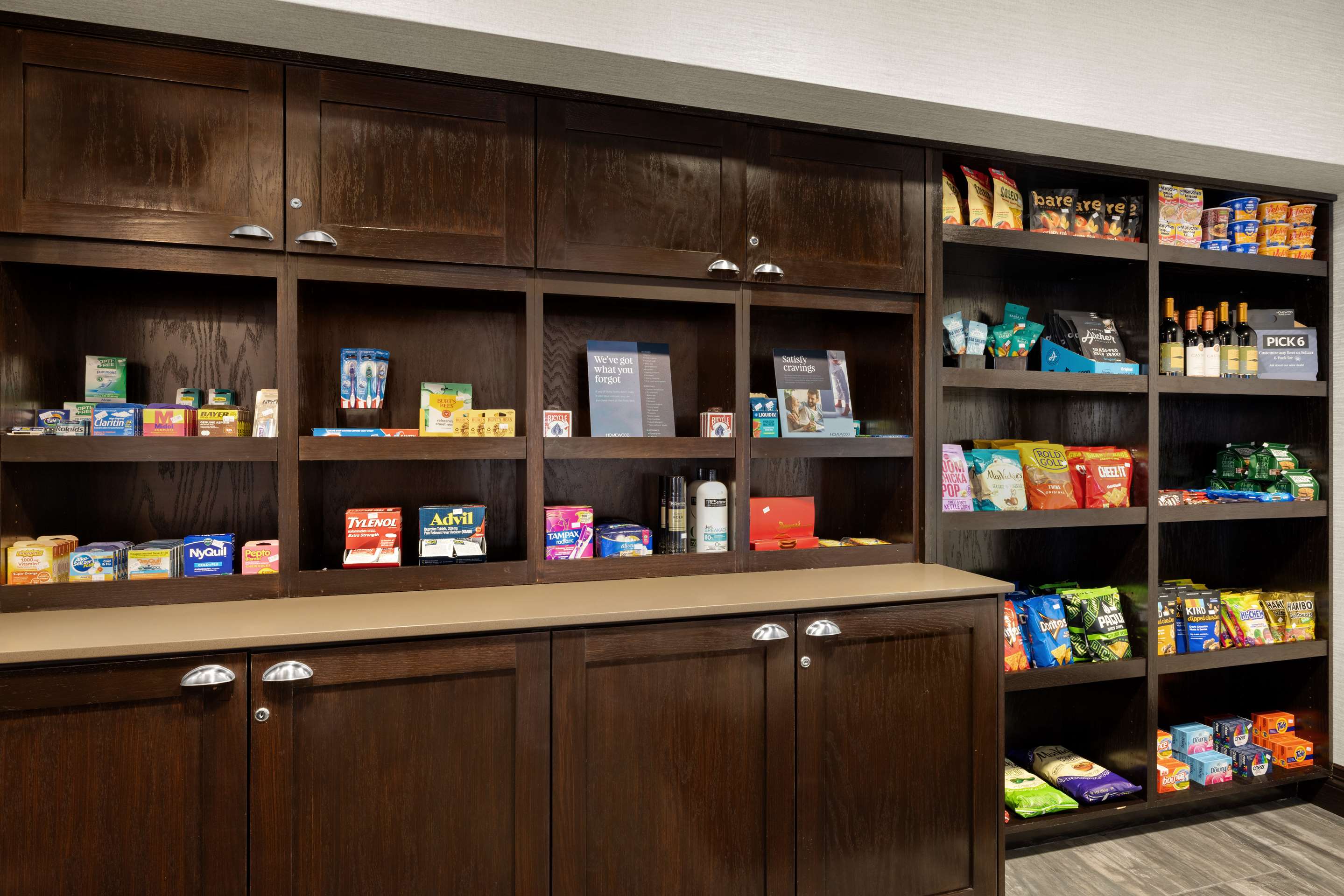 Restaurant | Homewood Suites by Hilton Bakersfield