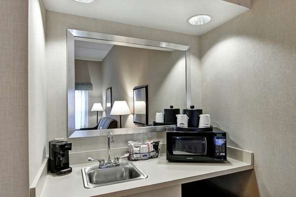  - Hampton Inn Bloomsburg
