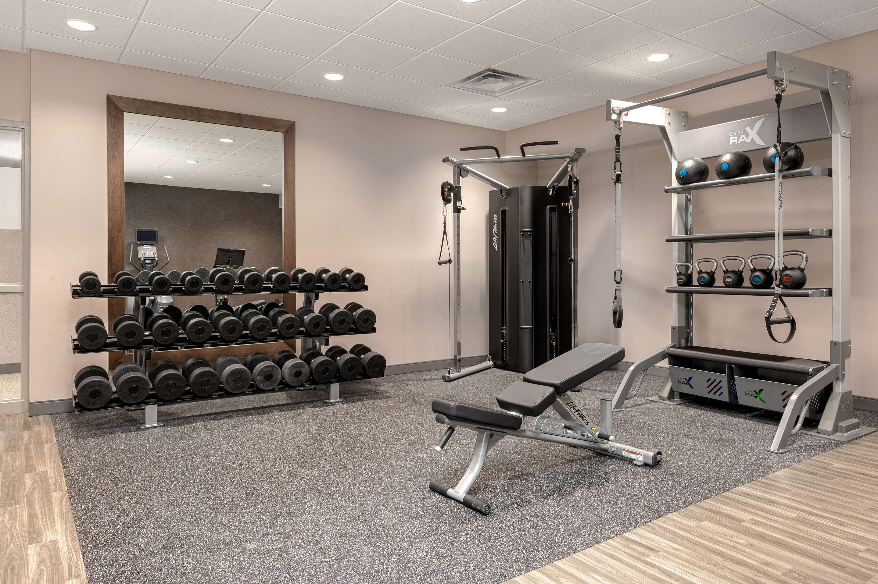 Health club fitness center gym | Hampton Inn Bloomsburg
