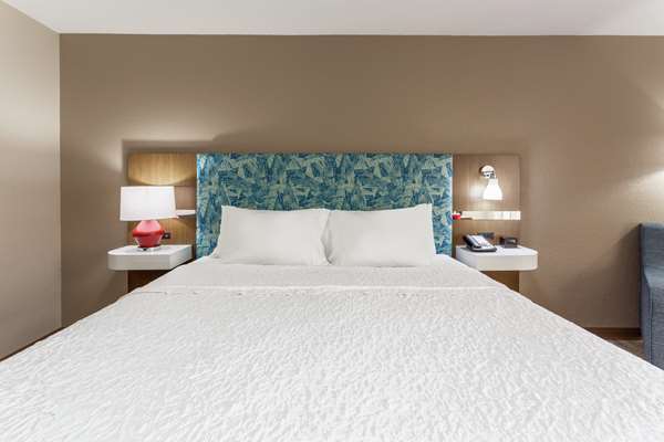  - Hampton Inn Ocean Springs - I-10, Exit 50