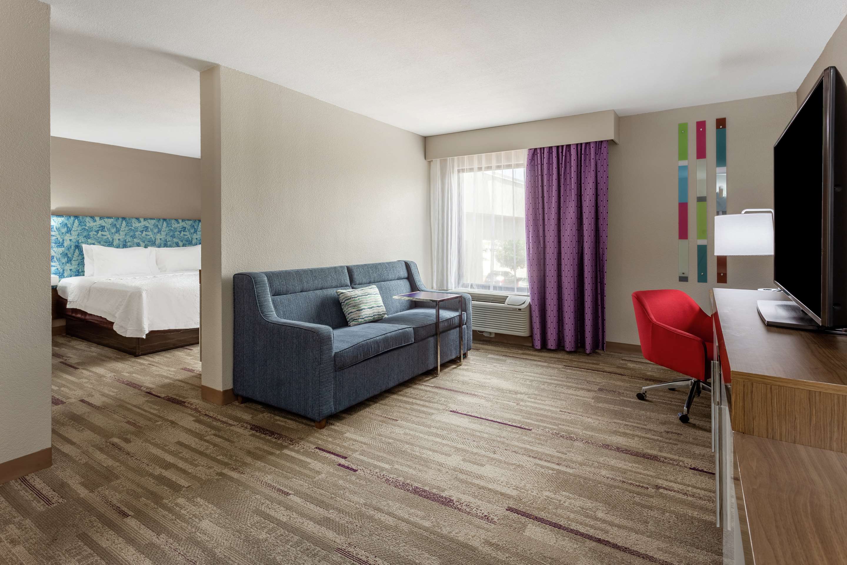 Guest room