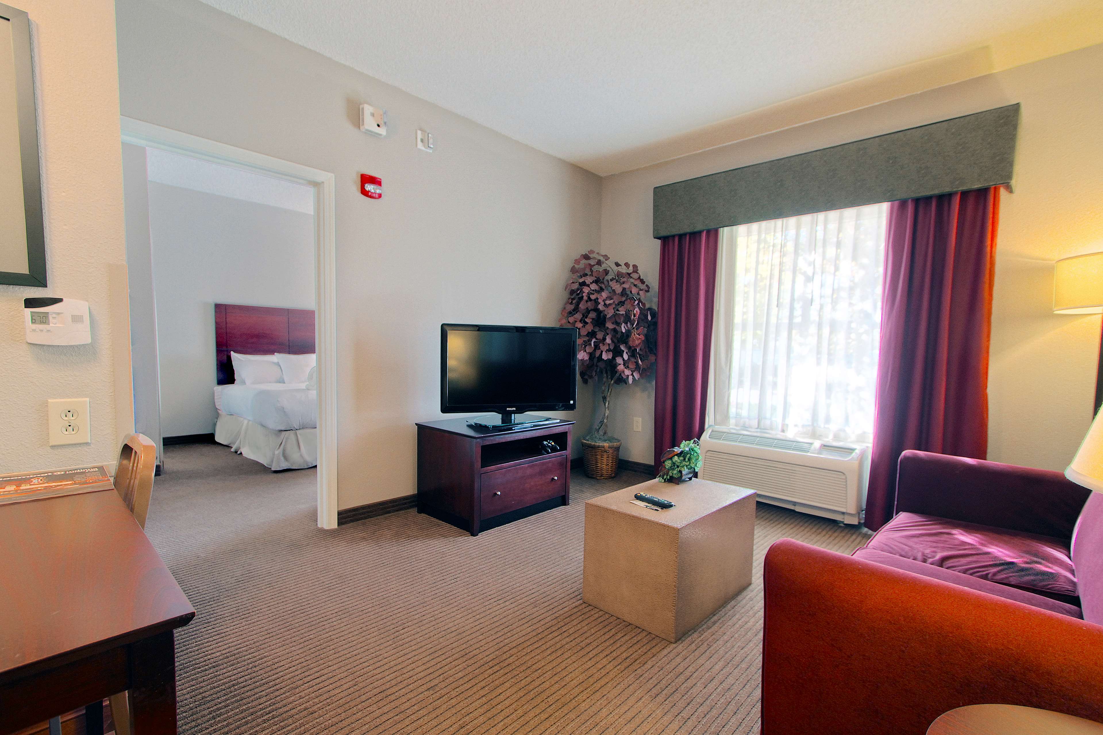 Homewood Suites by Hilton Bloomington Room Type - 1KG MOB HEA ACC TUB STE NS
