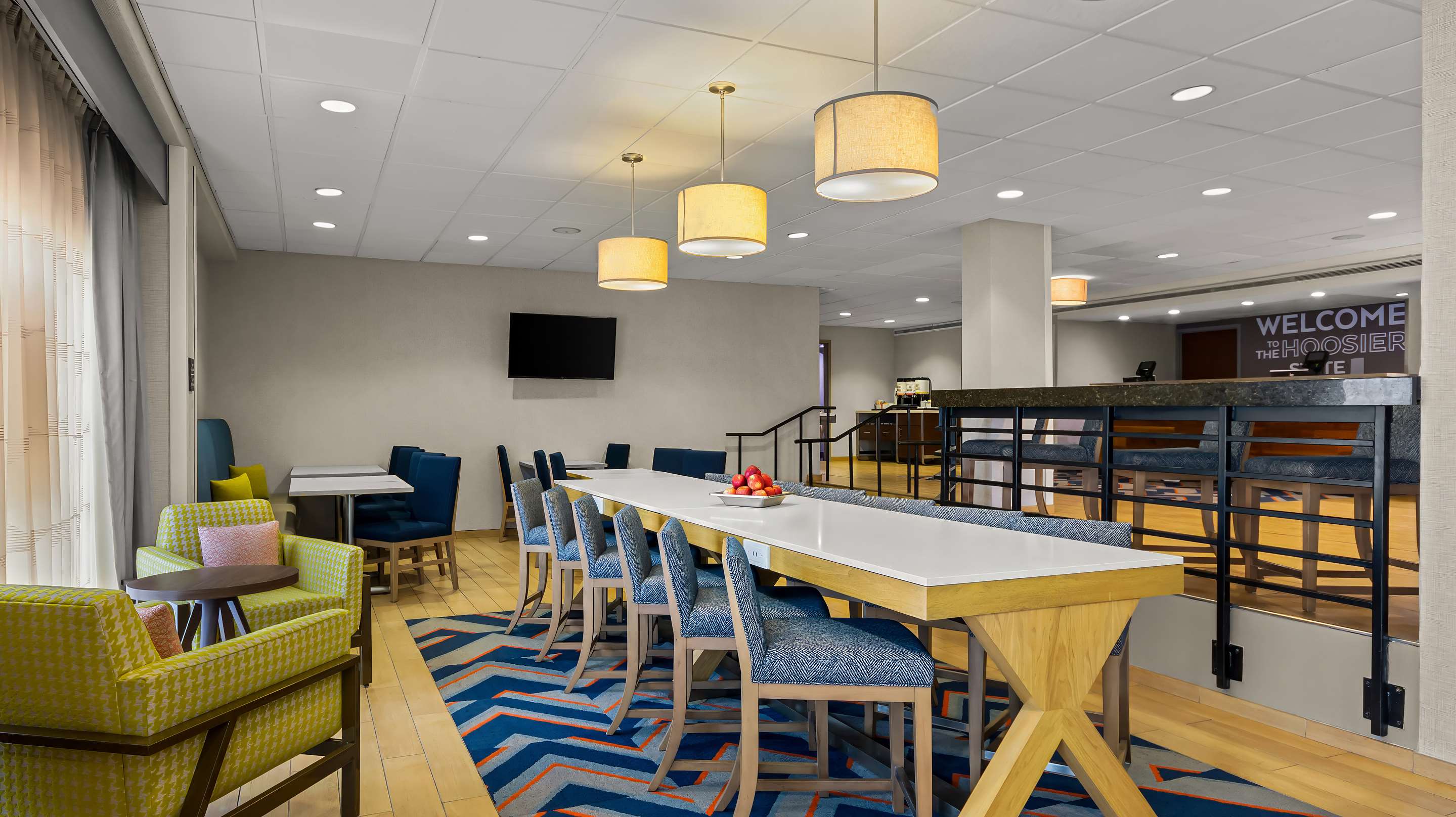 Restaurant | Hampton Inn Bloomington